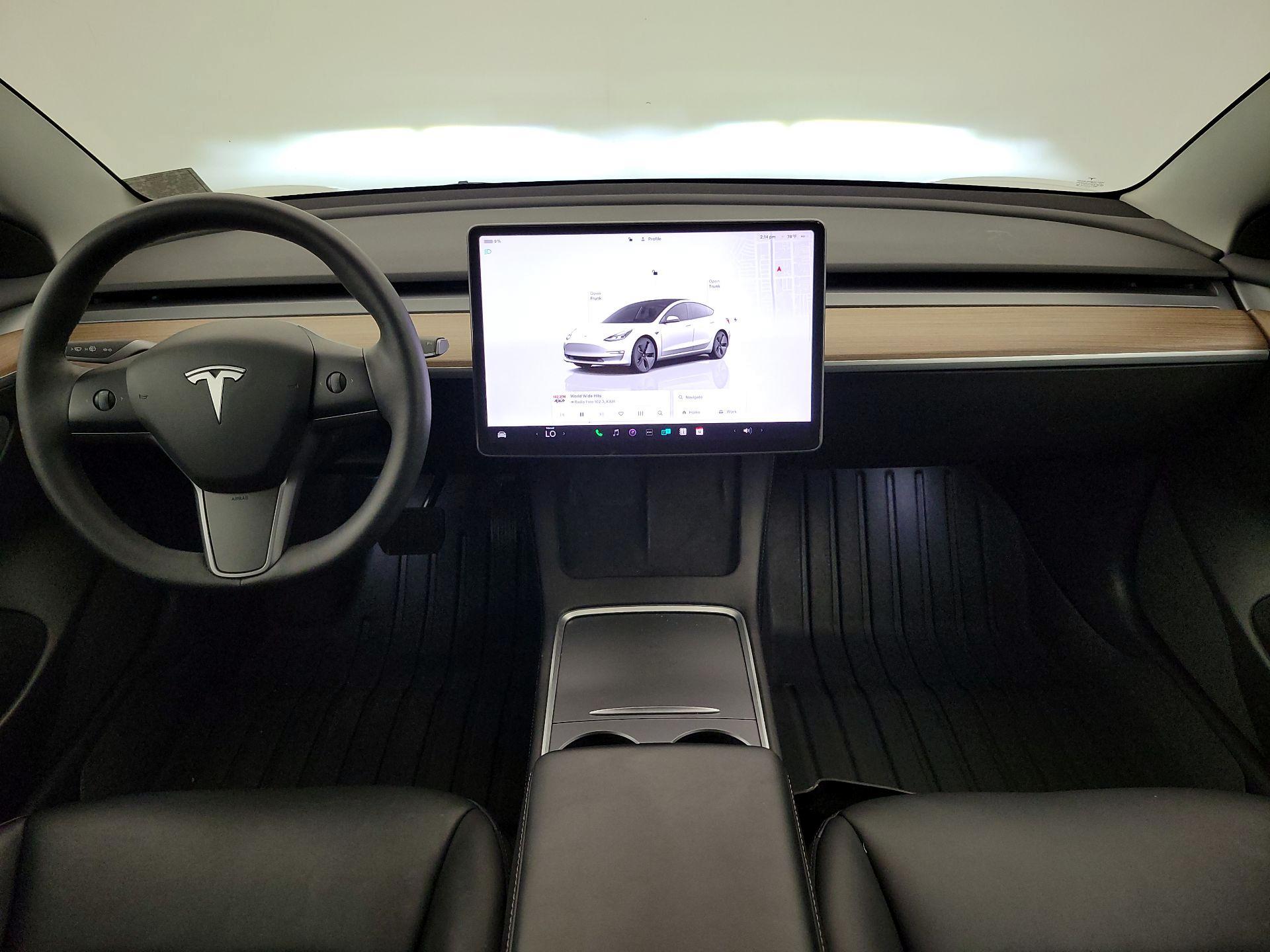 Thumbnail: 2022 Tesla Model 3 - 9