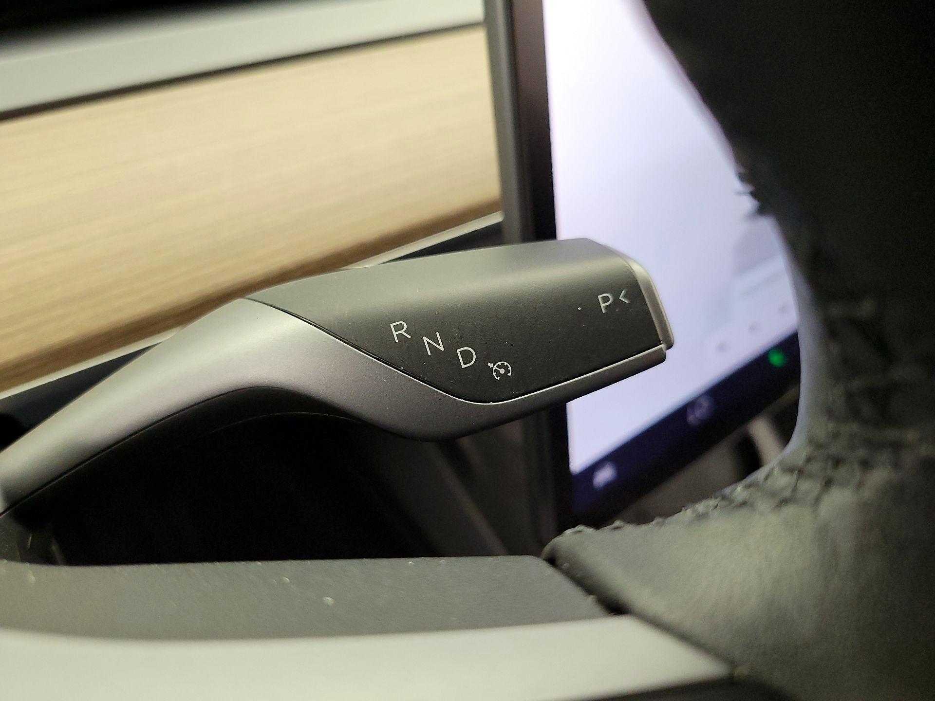 Thumbnail: 2022 Tesla Model 3 - 17