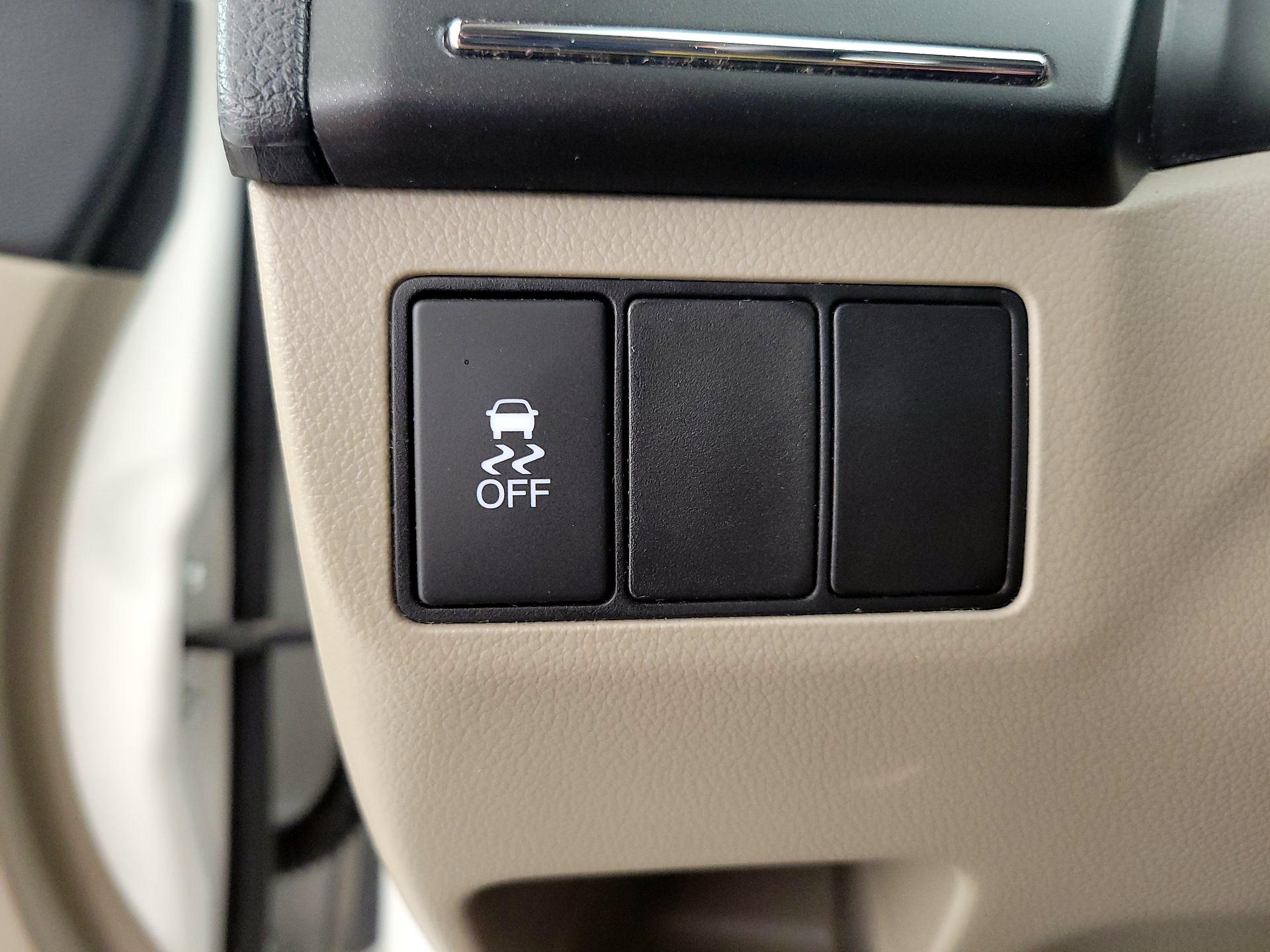 Thumbnail: 2015 Honda Civic - 13
