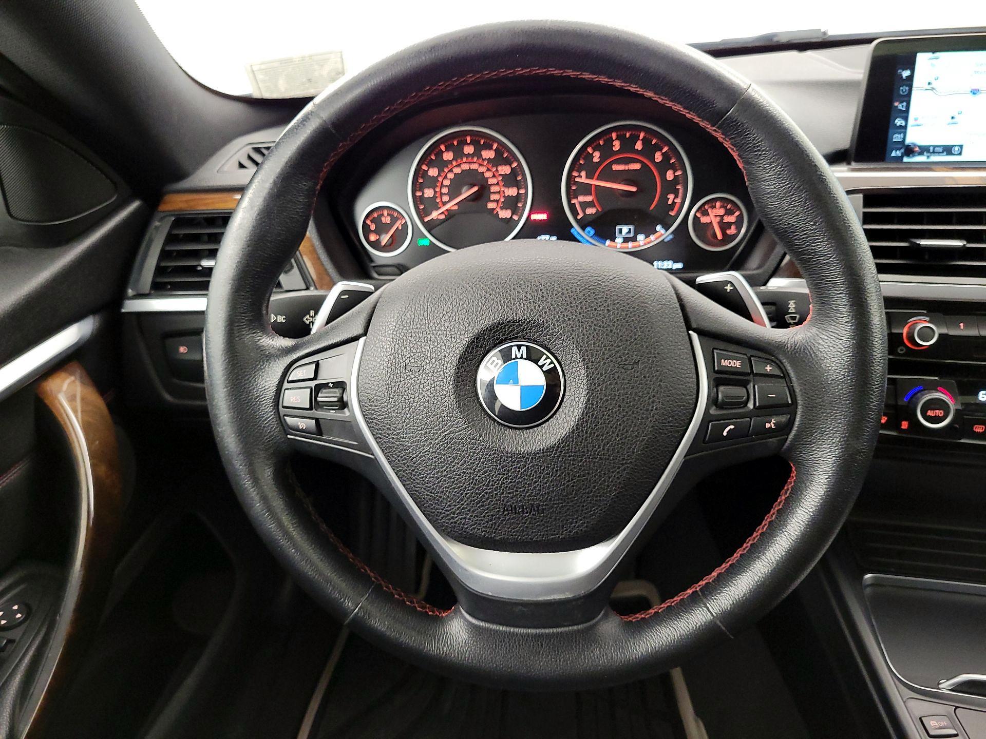 Thumbnail: 2017 BMW 4 Series - 10