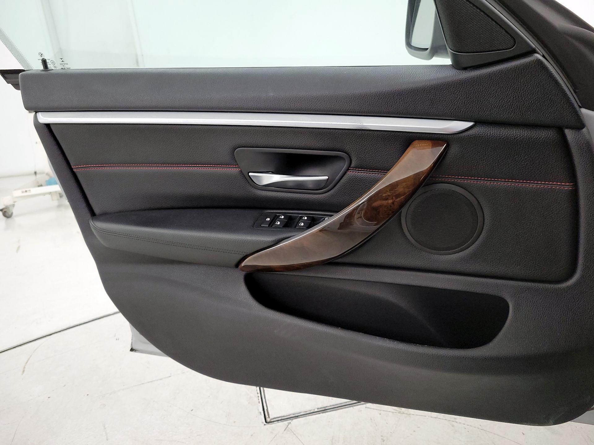 Thumbnail: 2017 BMW 4 Series - 12
