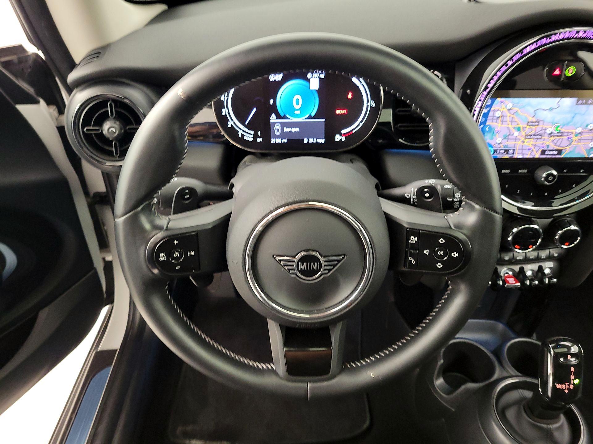 Thumbnail: 2024 MINI Cooper Hardtop - 10