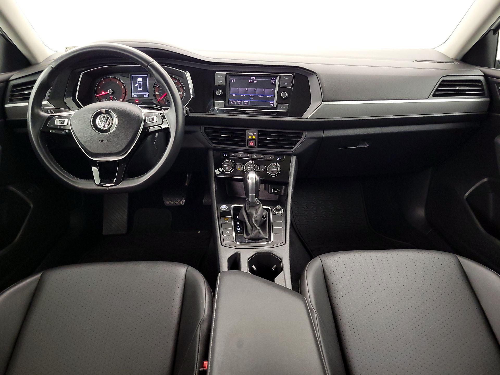 Thumbnail: 2019 Volkswagen Jetta - 9