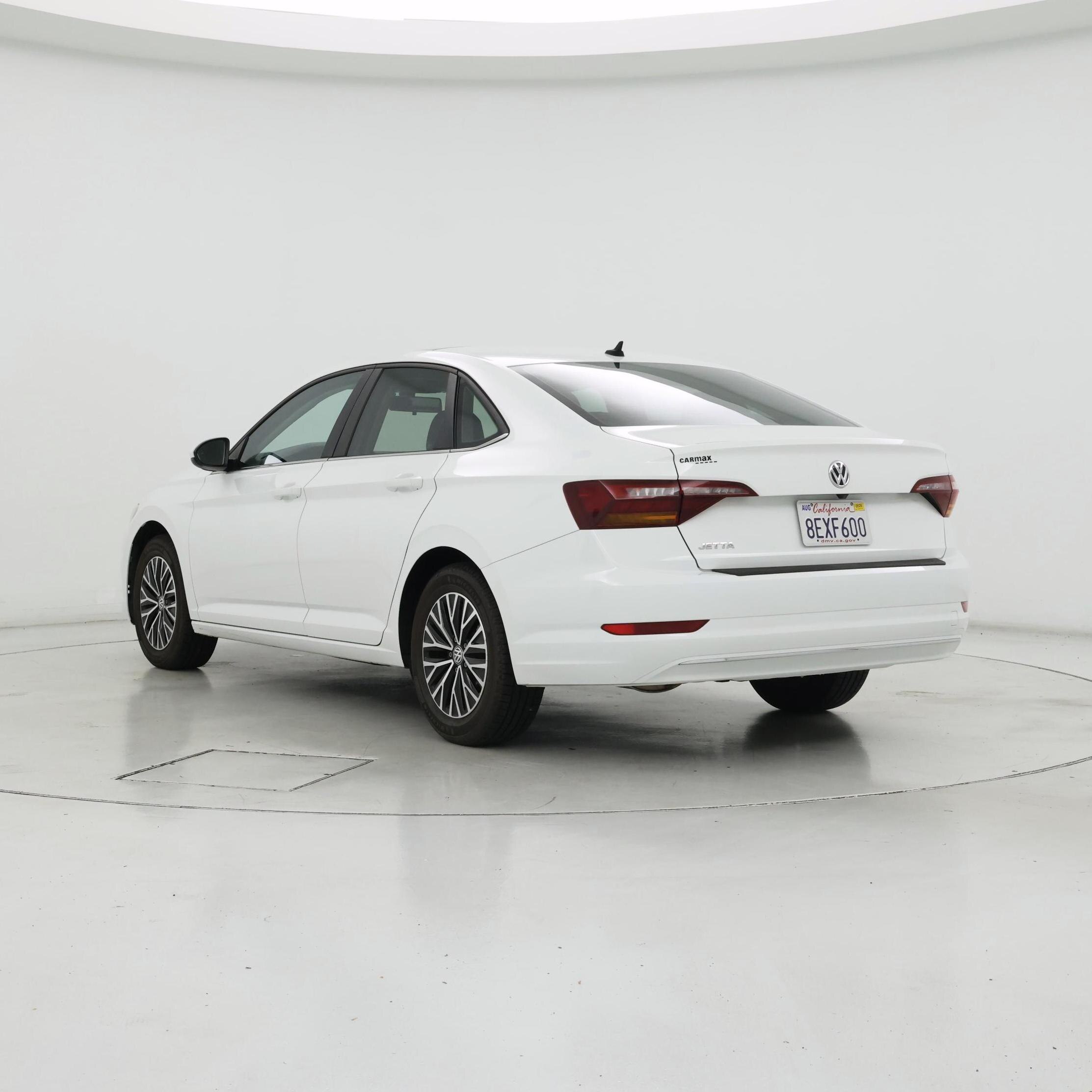 Thumbnail: 2019 Volkswagen Jetta - 2