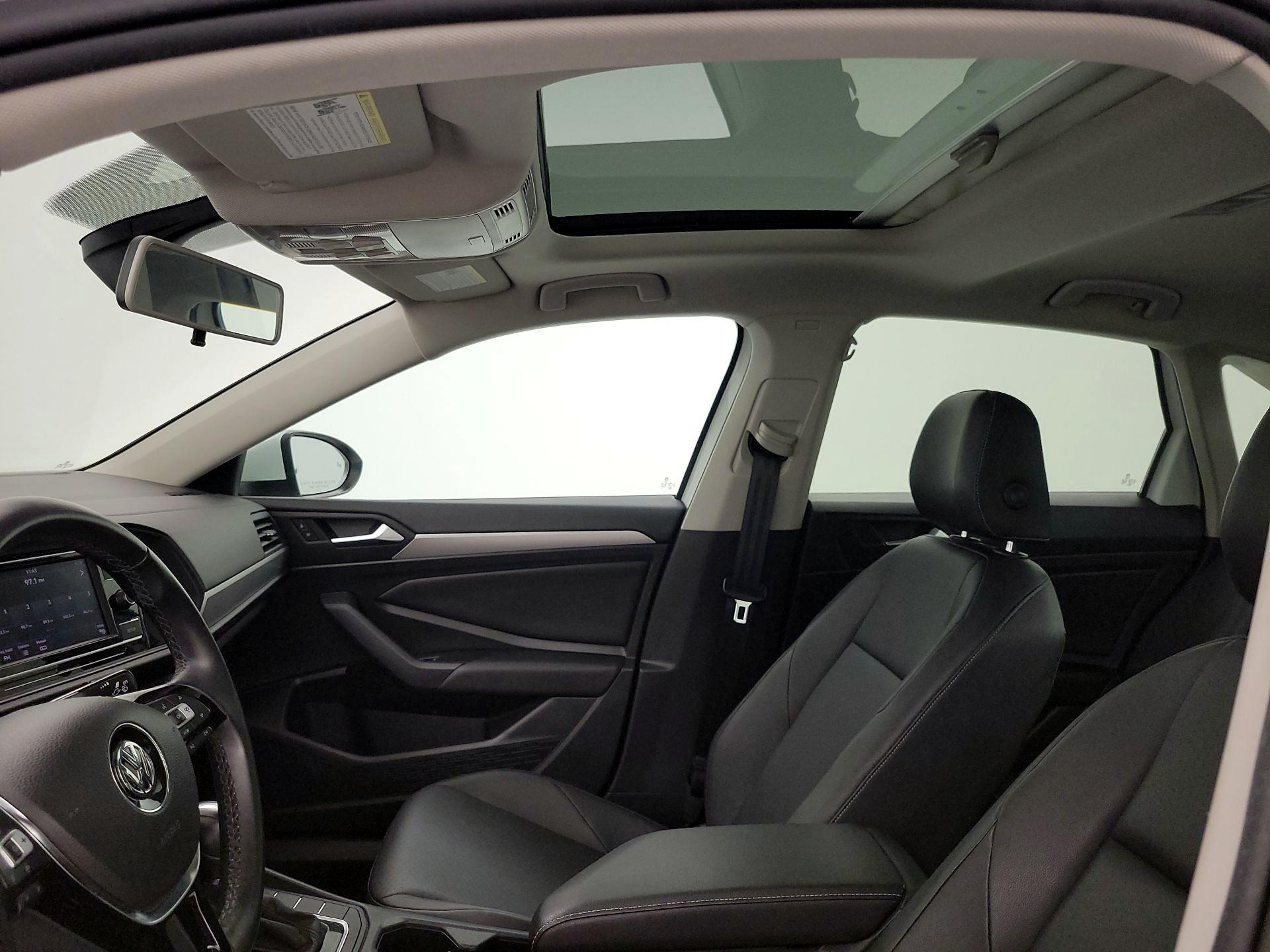 Thumbnail: 2019 Volkswagen Jetta - 19
