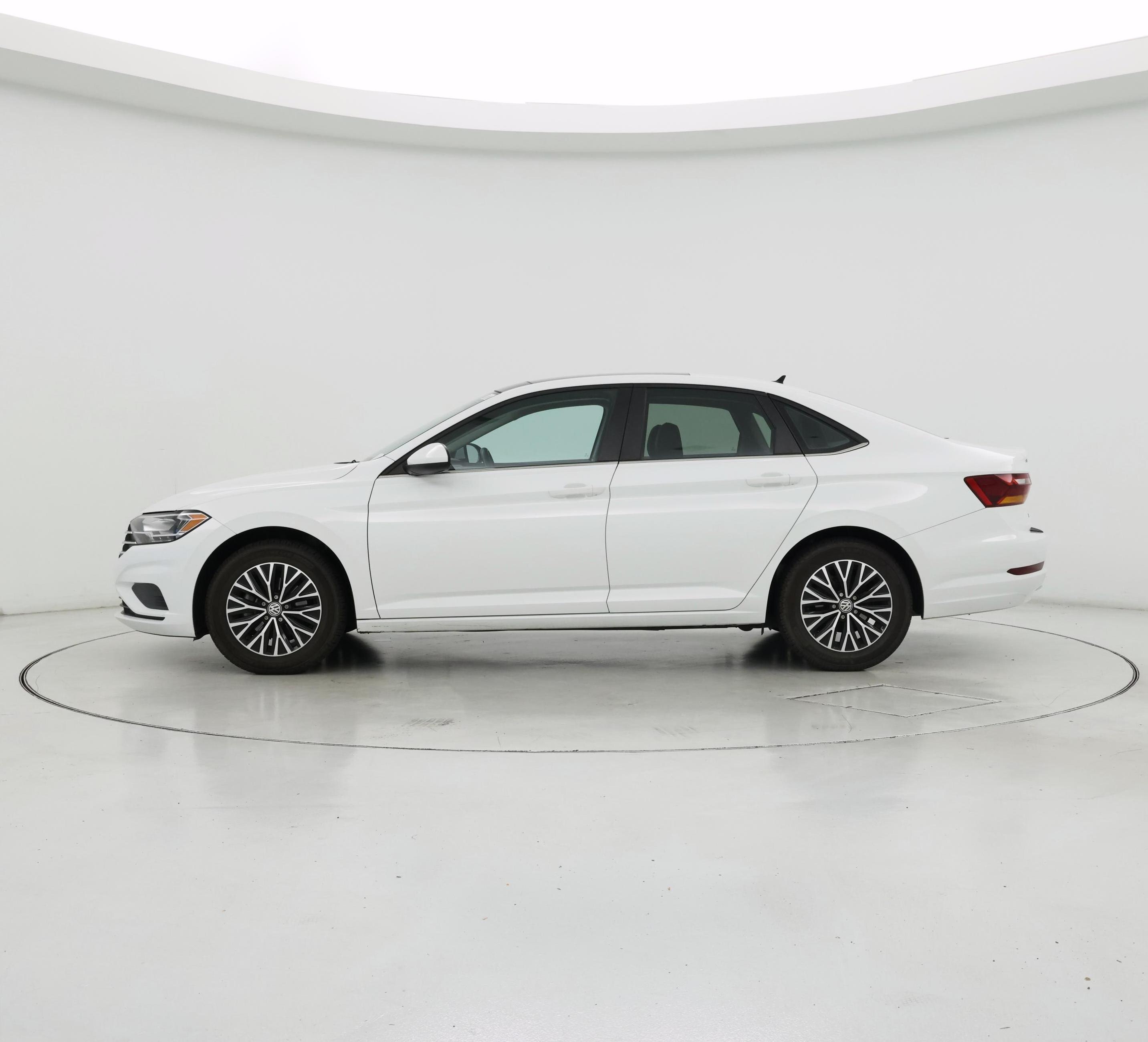 Thumbnail: 2019 Volkswagen Jetta - 3