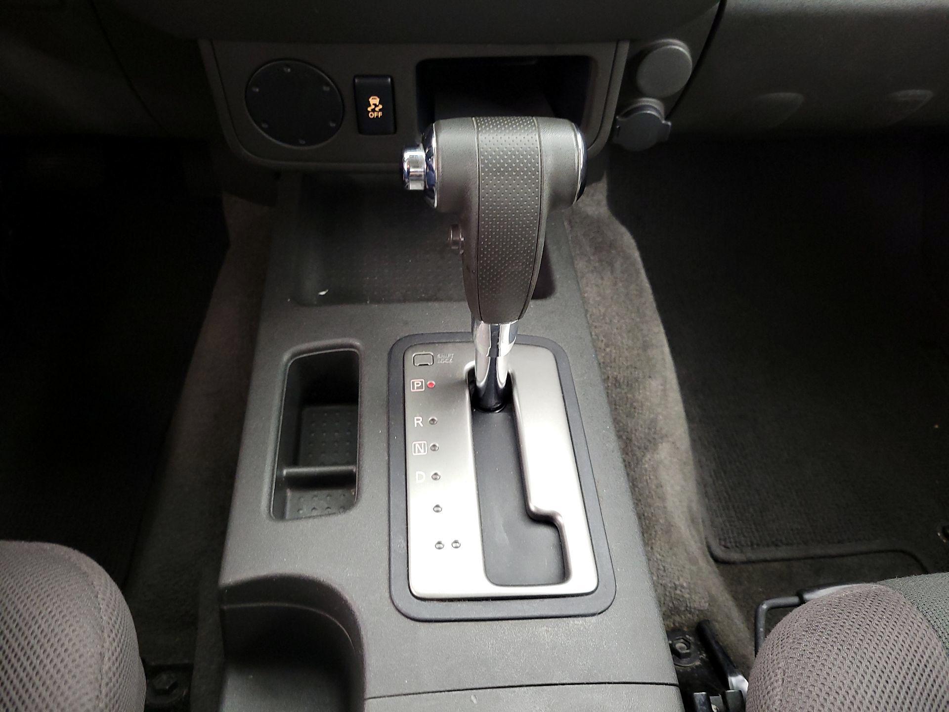 Thumbnail: 2016 Nissan Frontier - 16
