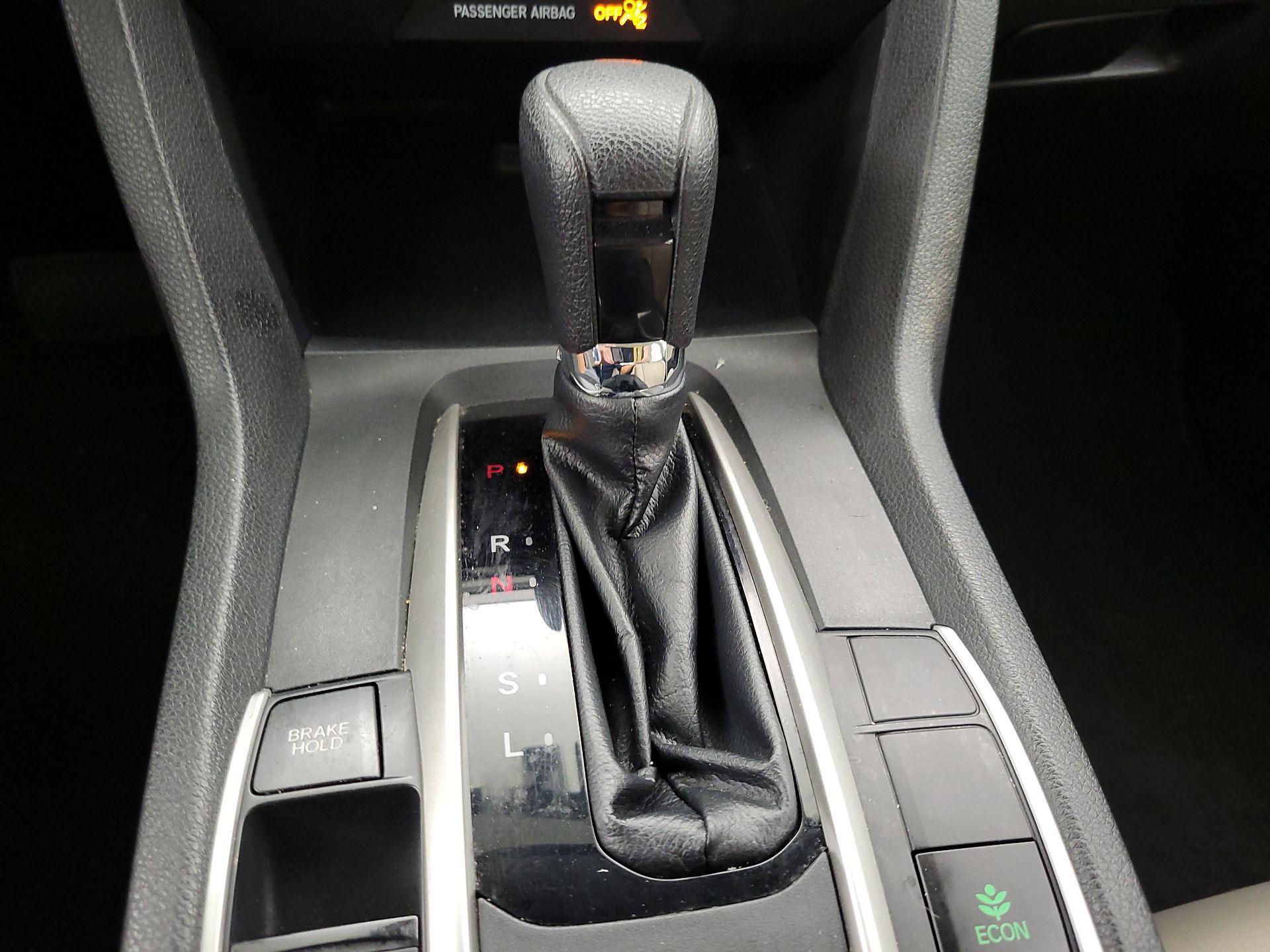 Thumbnail: 2017 Honda Civic - 17