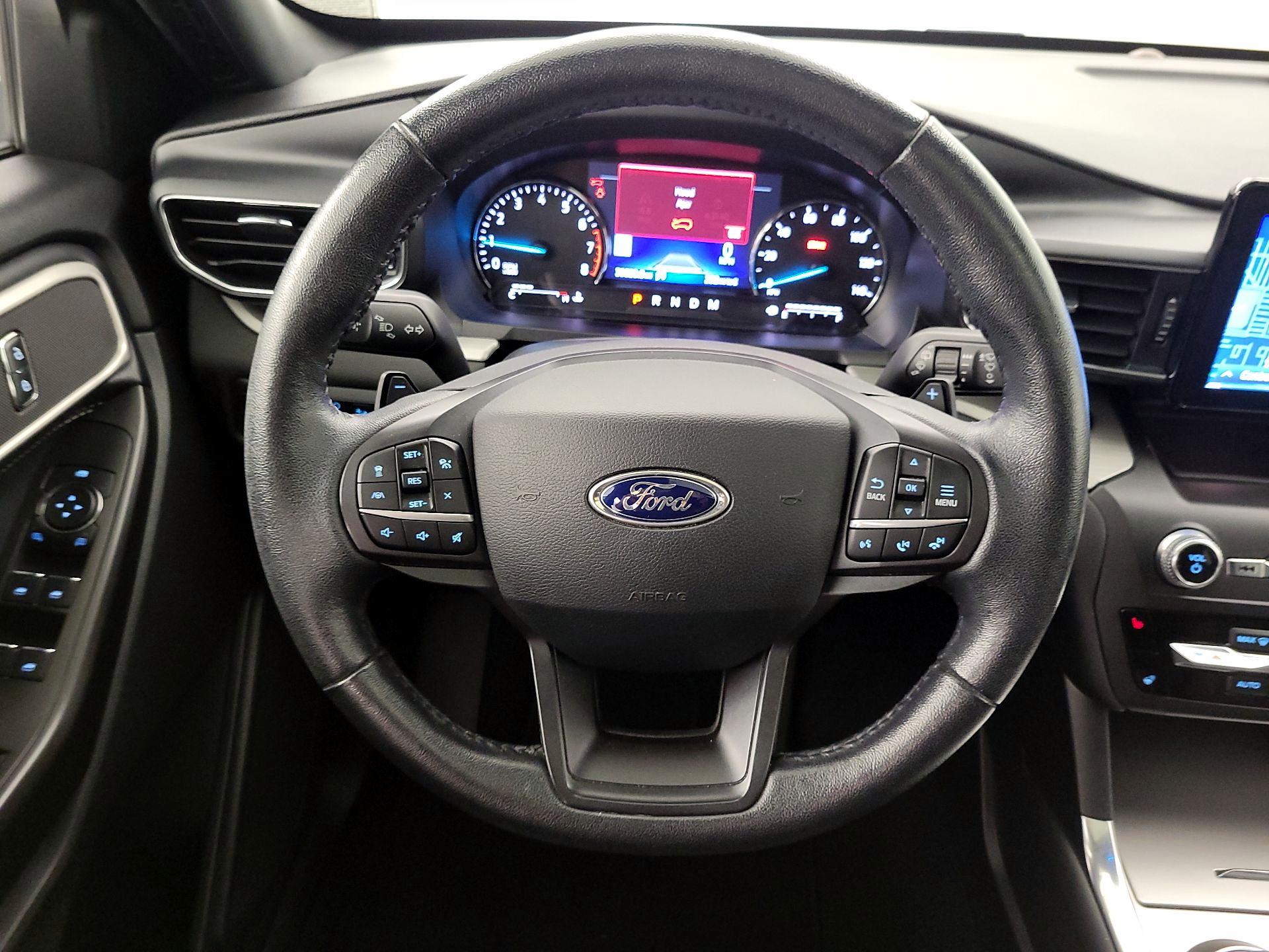 Thumbnail: 2020 Ford Explorer - 10