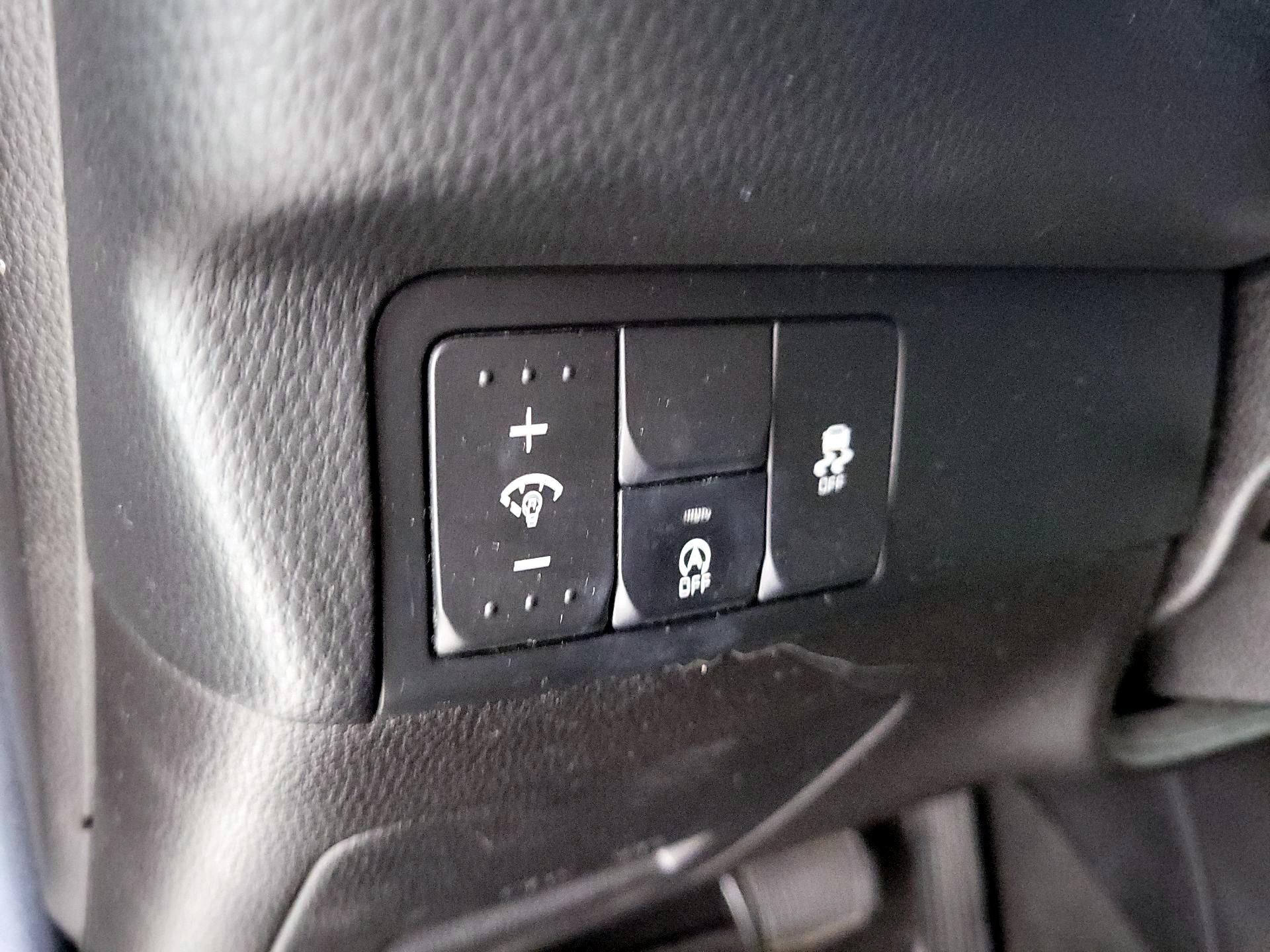 Thumbnail: 2015 Kia Soul - 13