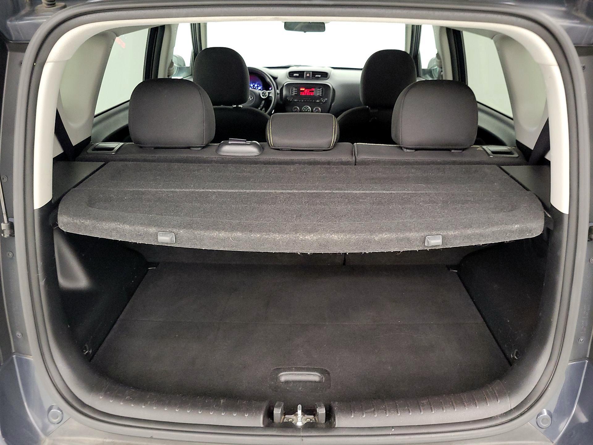 Thumbnail: 2015 Kia Soul - 19