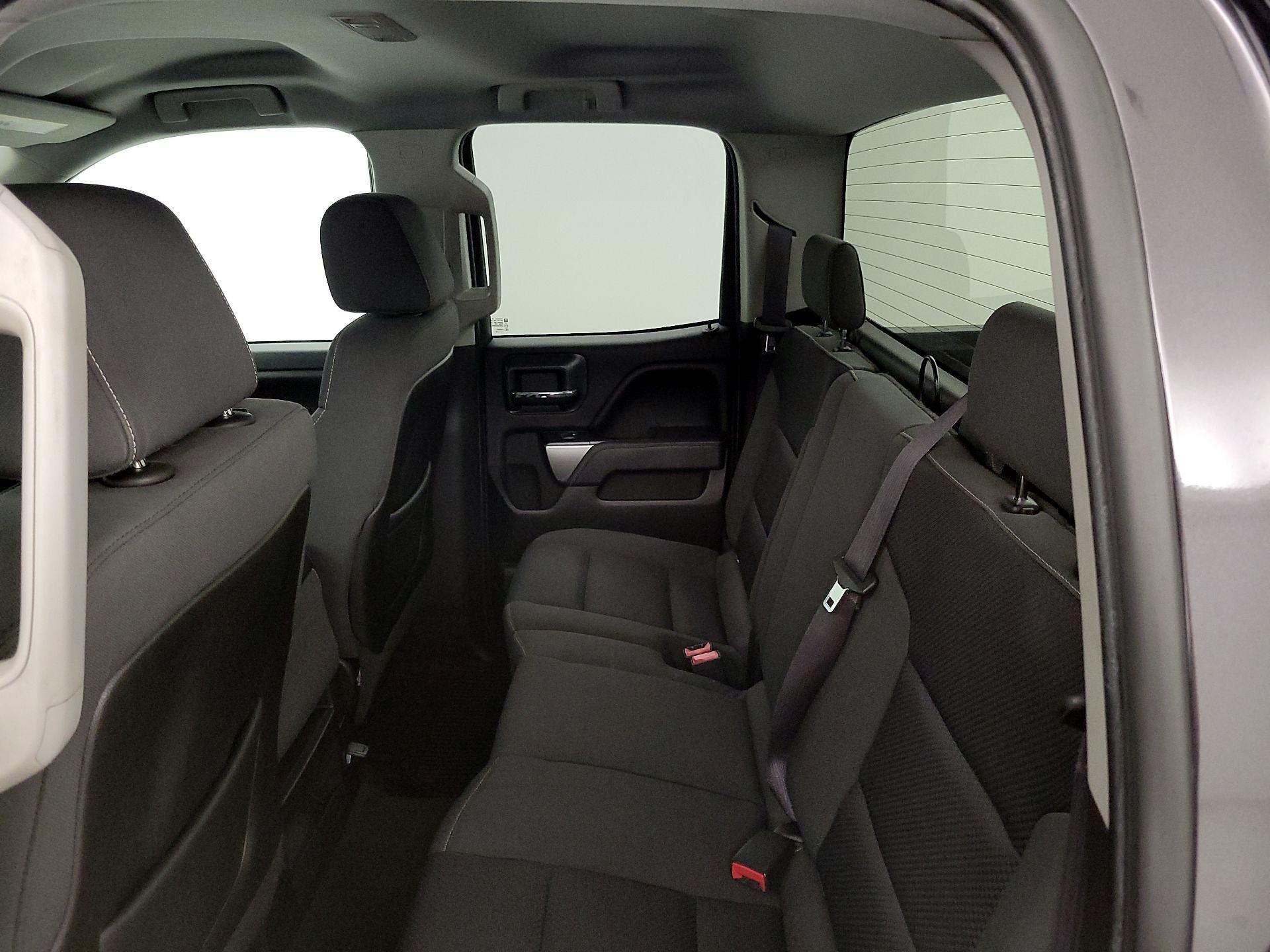 Thumbnail: 2015 Chevrolet Silverado 1500 - 19