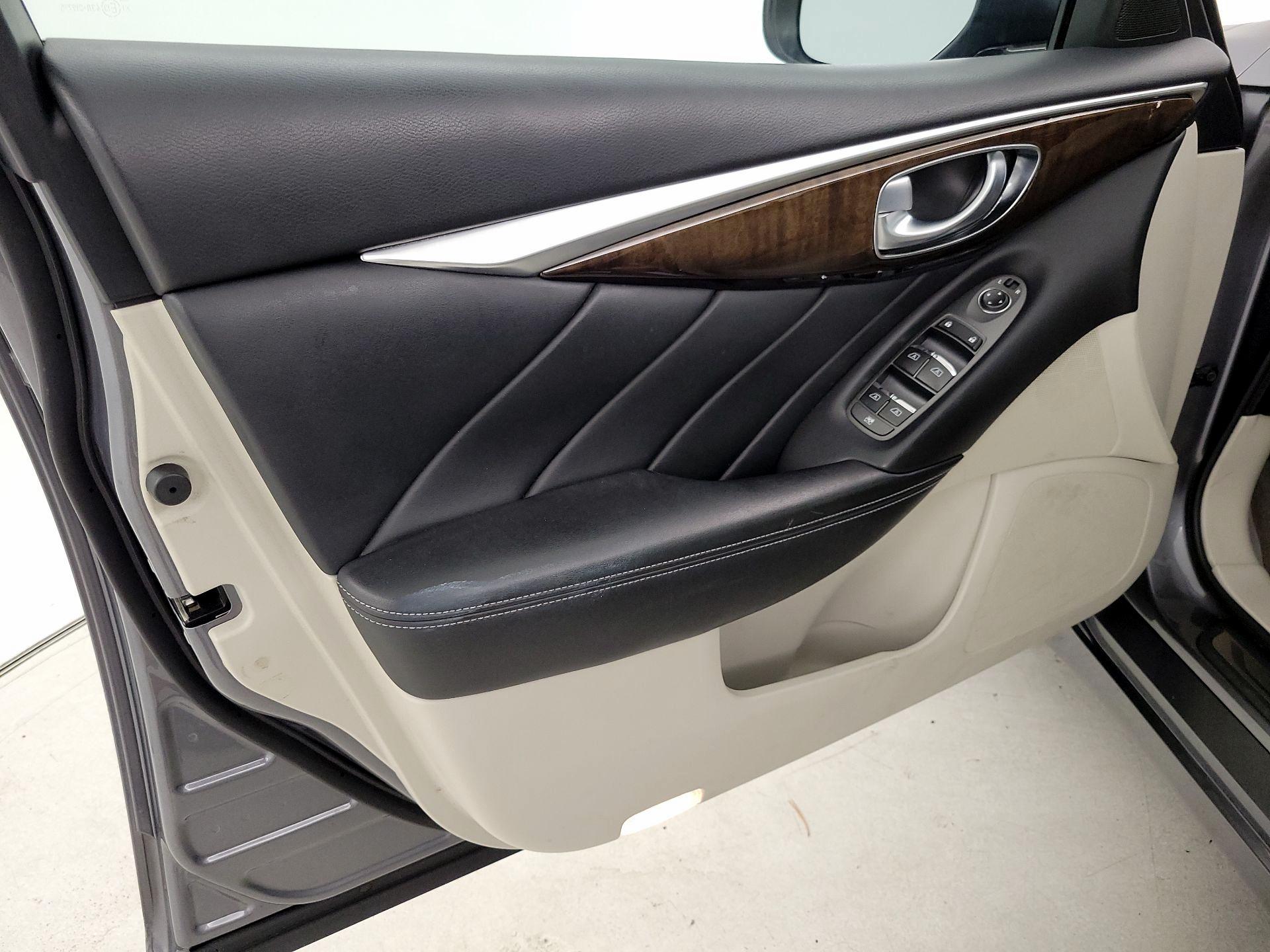 Thumbnail: 2019 INFINITI Q50 - 12