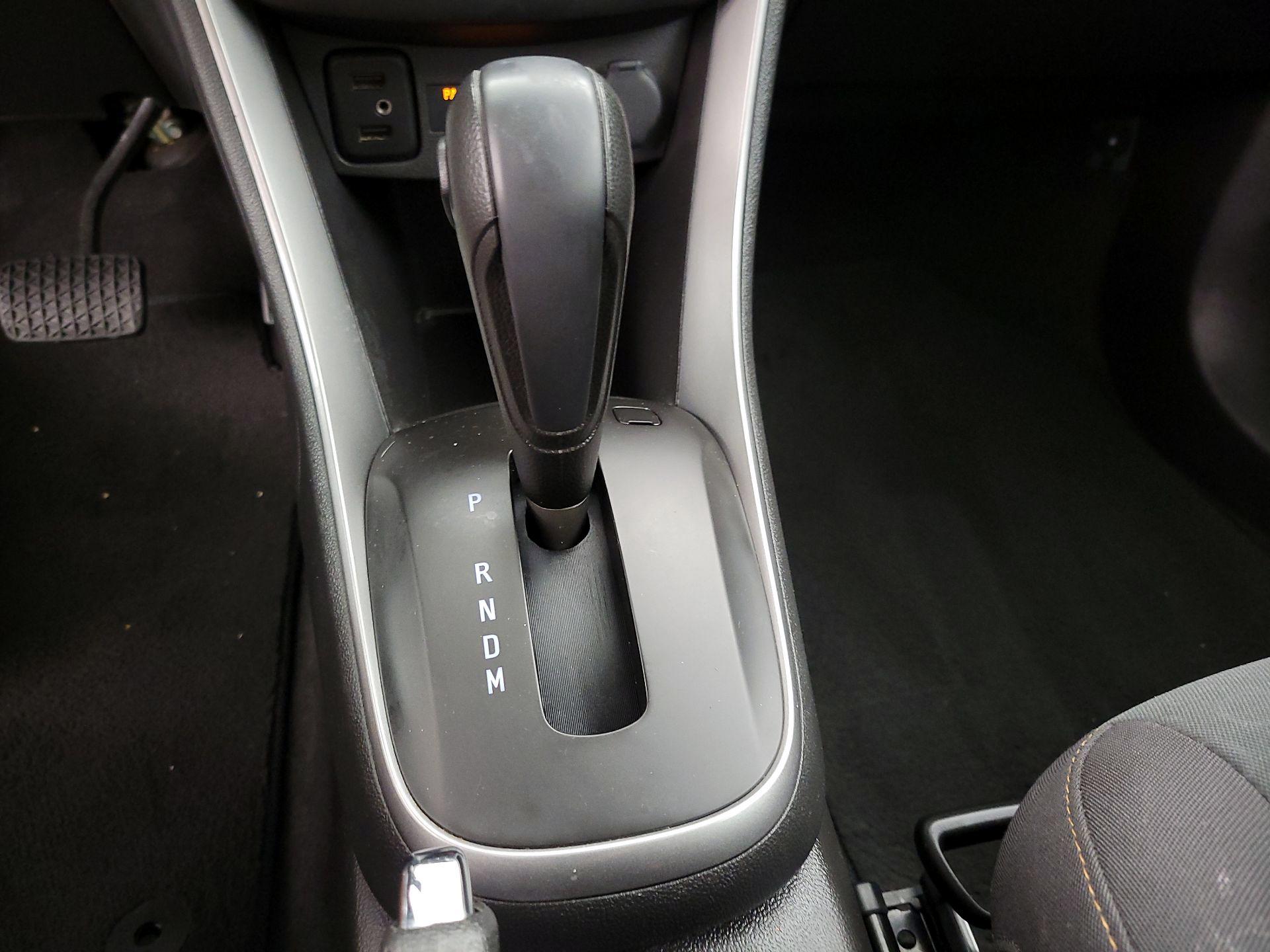 Thumbnail: 2017 Chevrolet Trax - 17