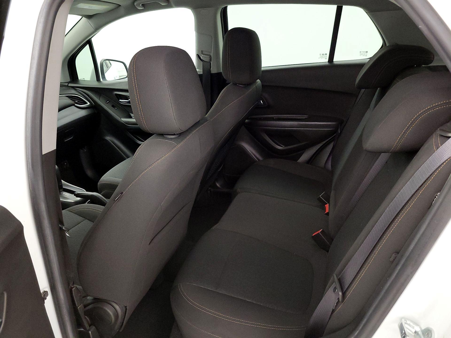 Thumbnail: 2017 Chevrolet Trax - 19