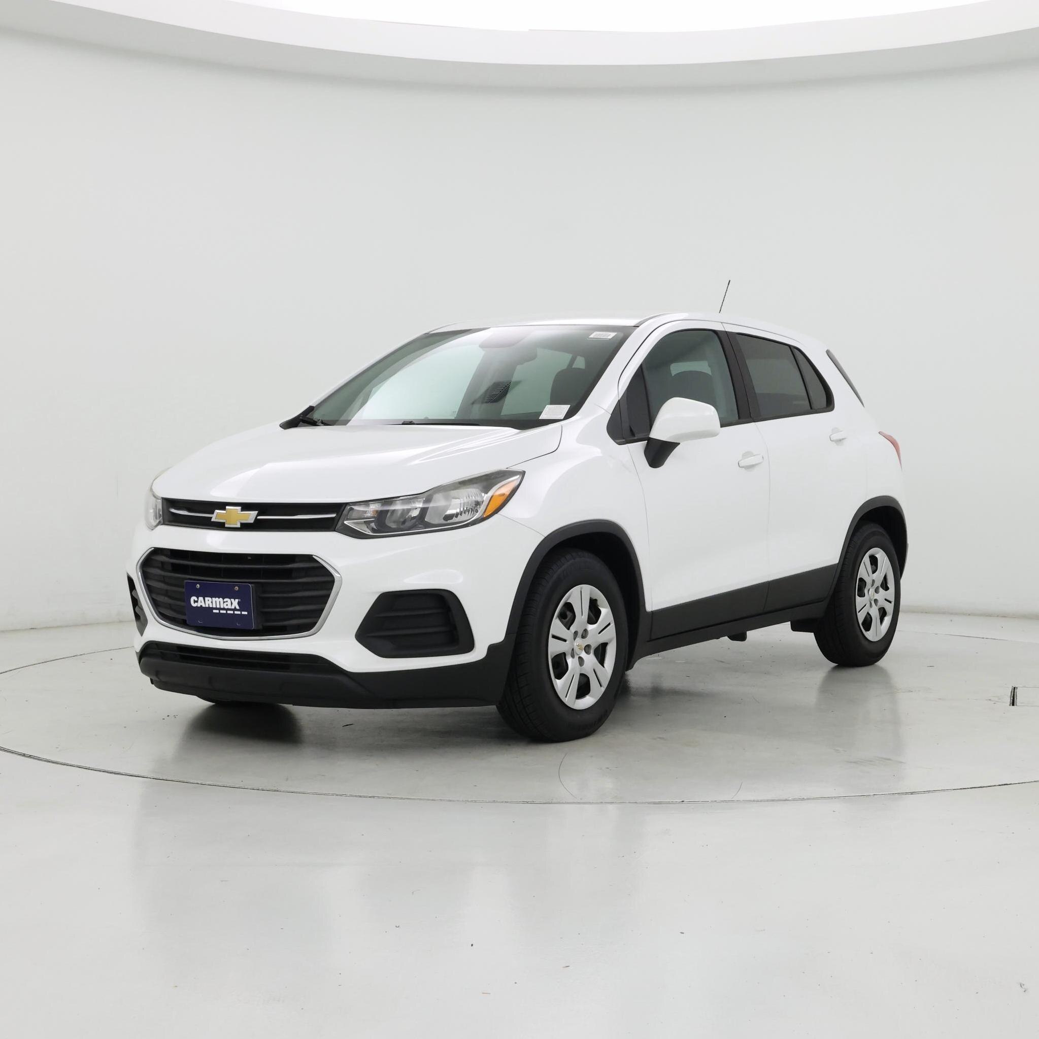 Thumbnail: 2017 Chevrolet Trax - 4