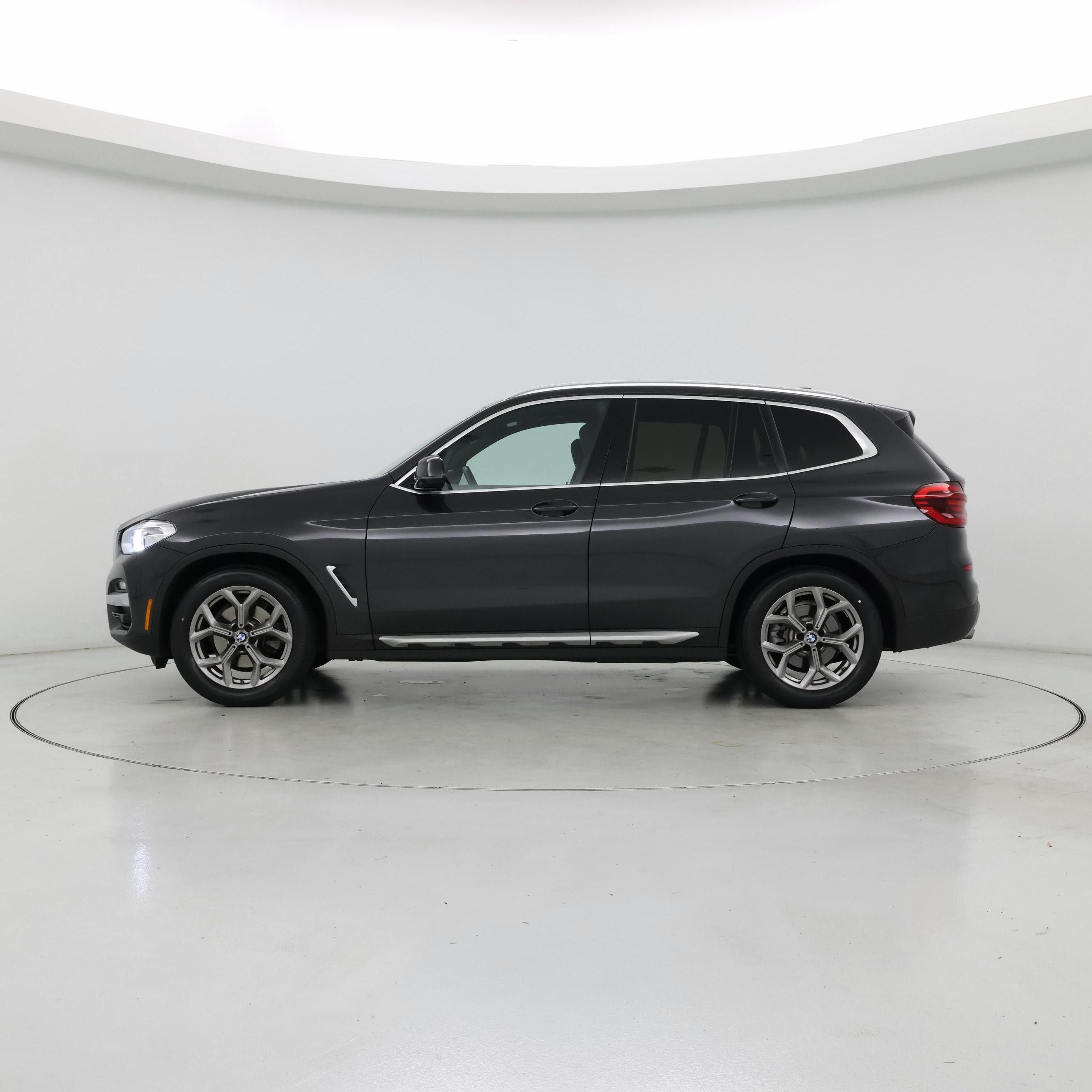 Thumbnail: 2021 BMW X3 - 3