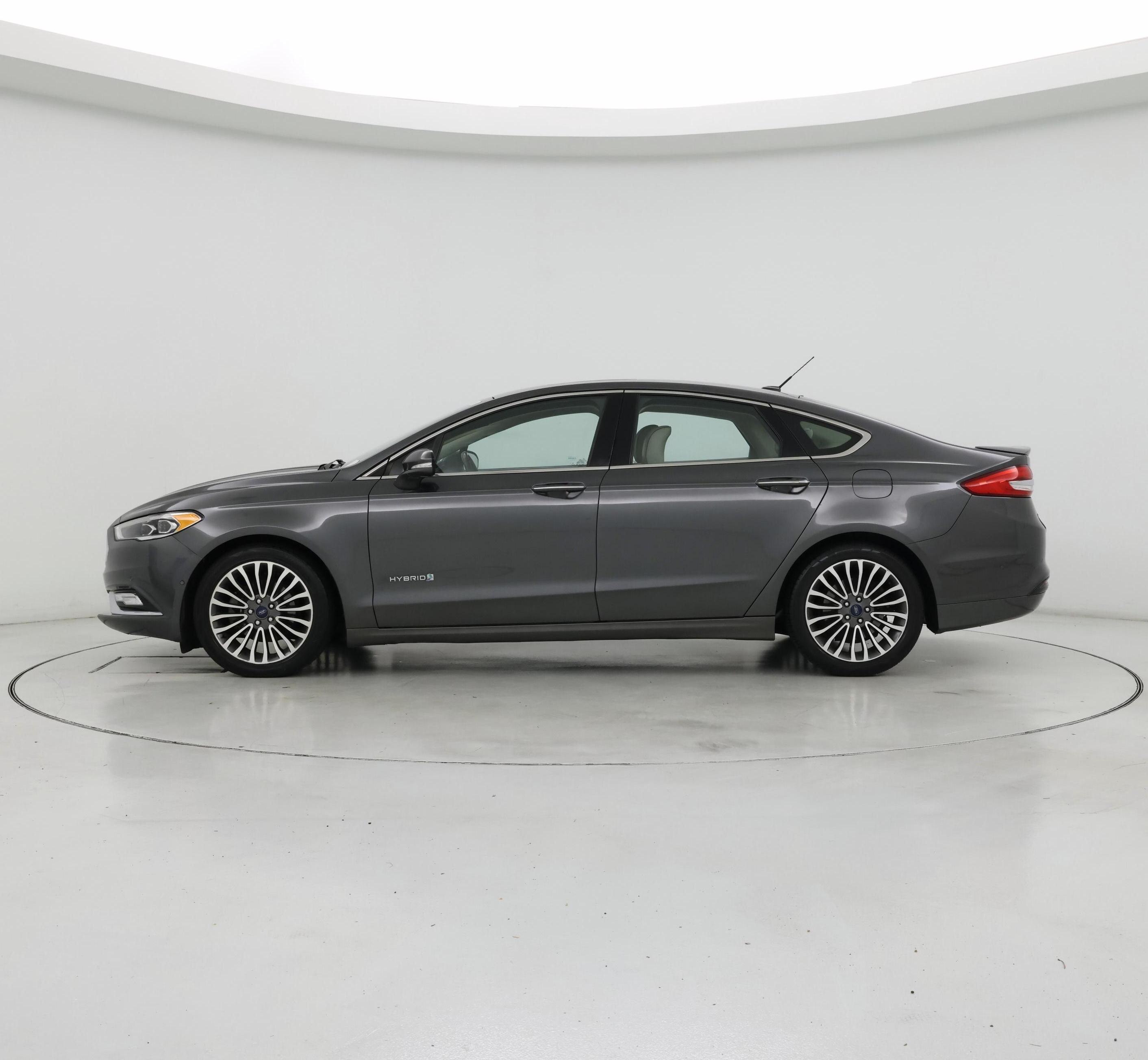 Thumbnail: 2017 Ford Fusion - 3