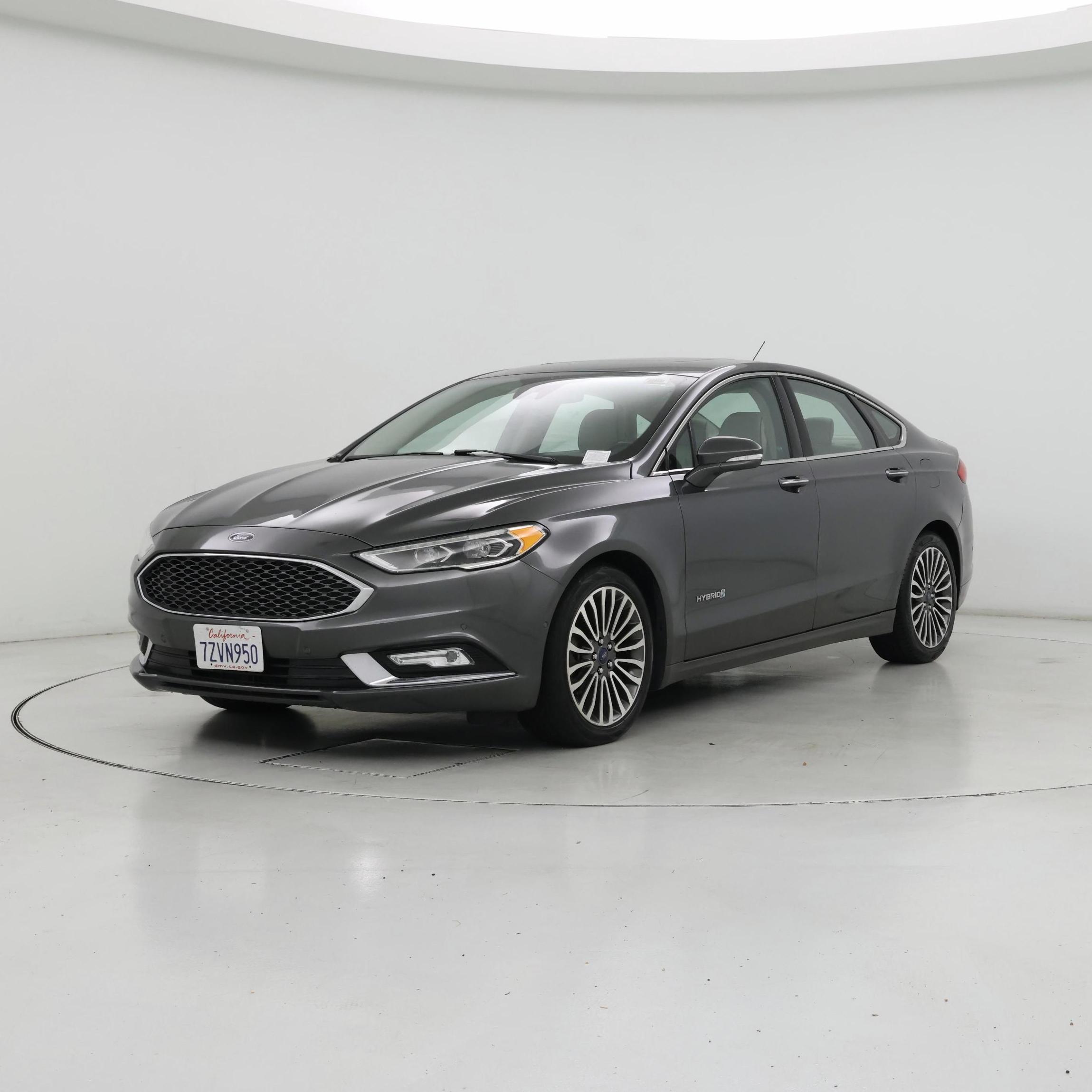 Thumbnail: 2017 Ford Fusion - 4