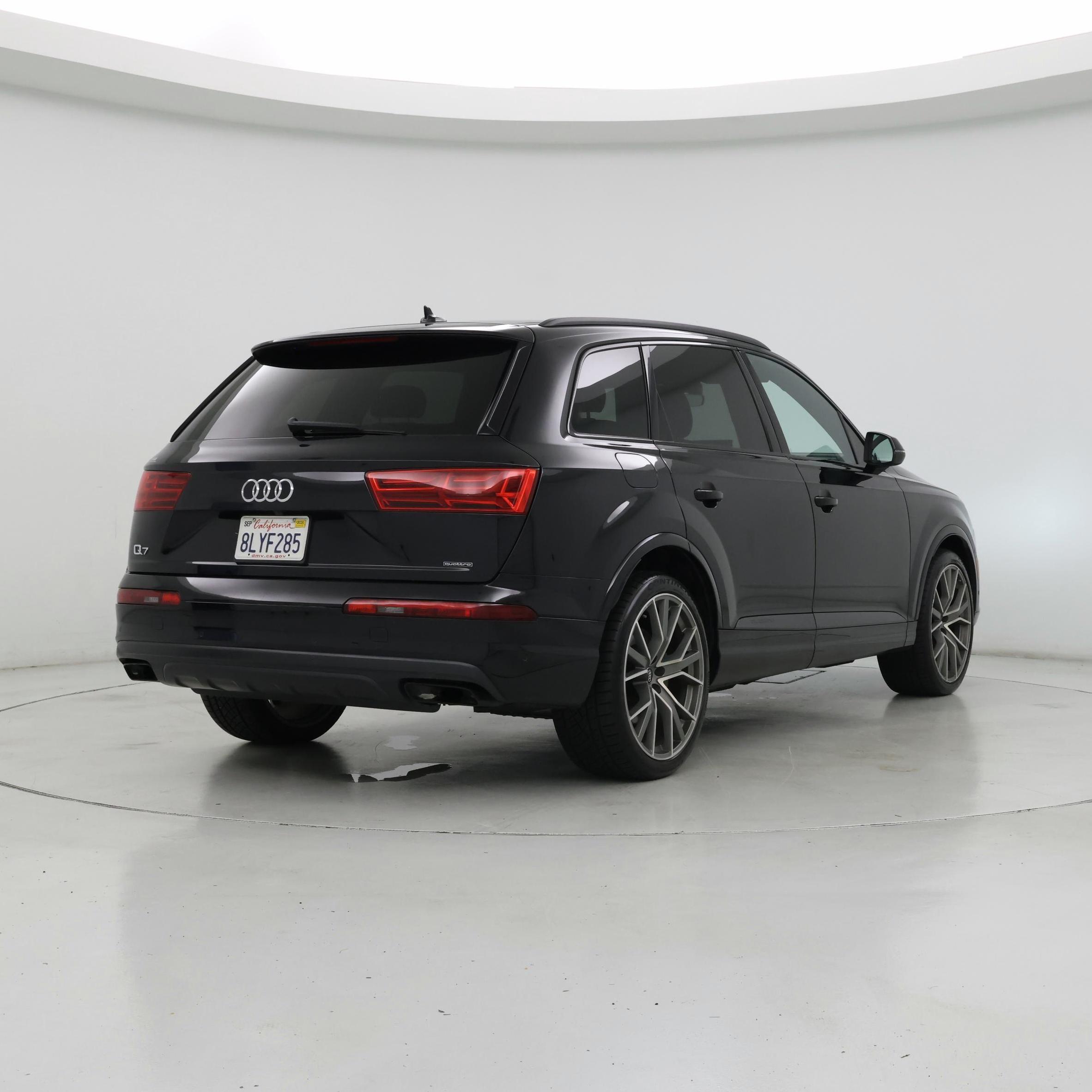 Thumbnail: 2019 Audi Q7 - 8