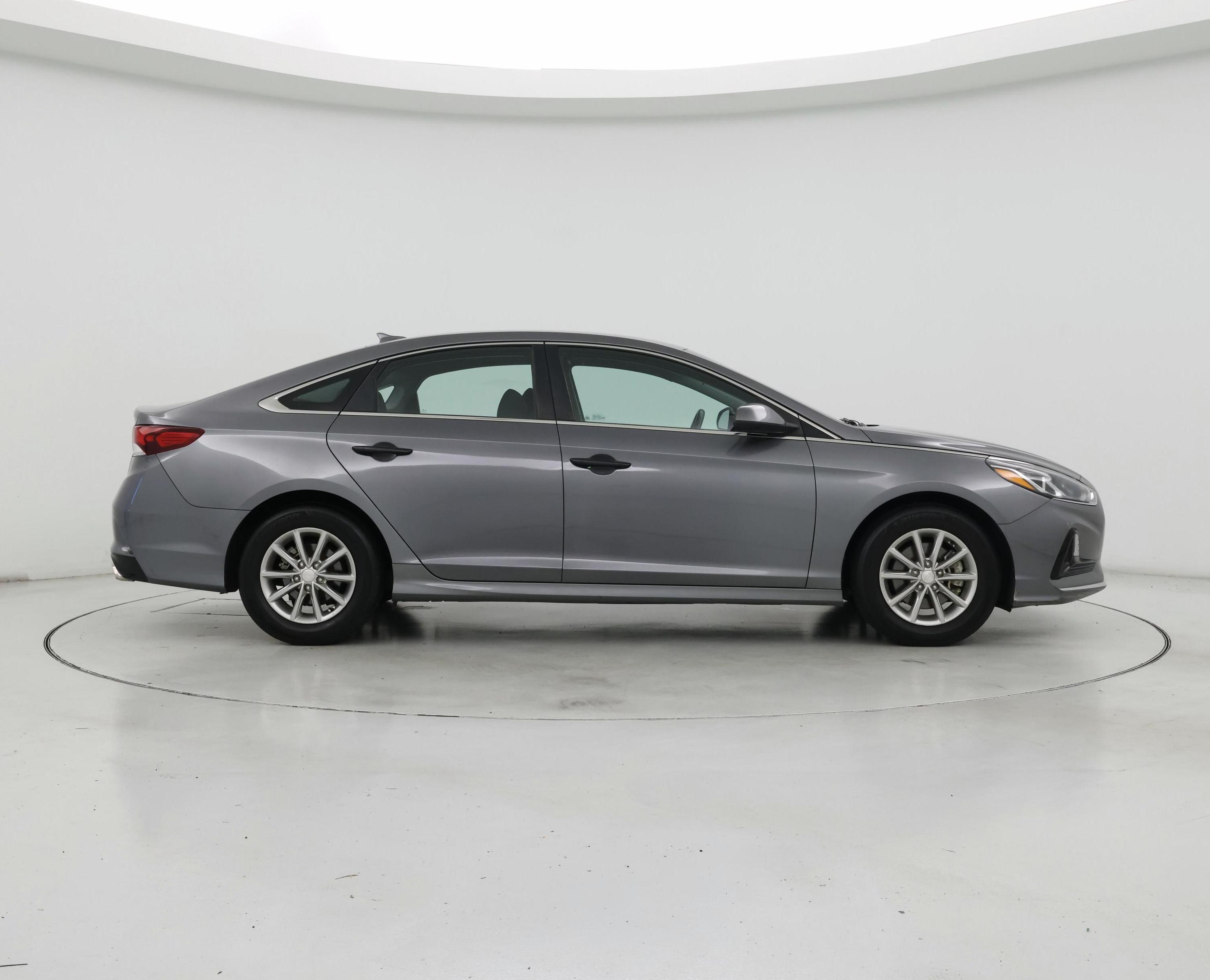 Thumbnail: 2018 Hyundai Sonata - 7