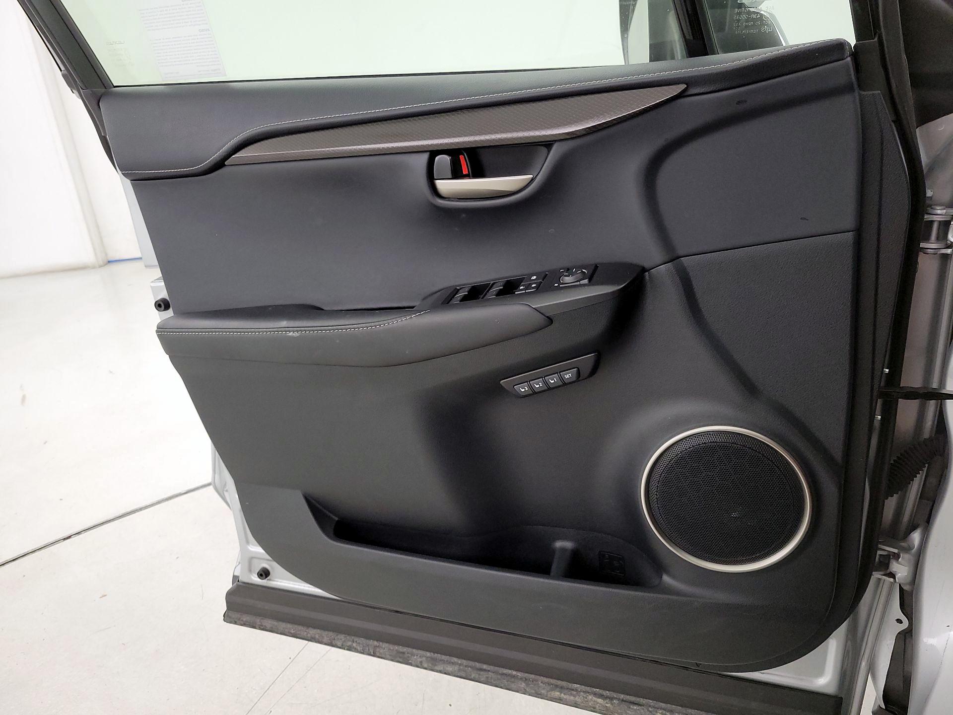 Thumbnail: 2016 Lexus NX - 12