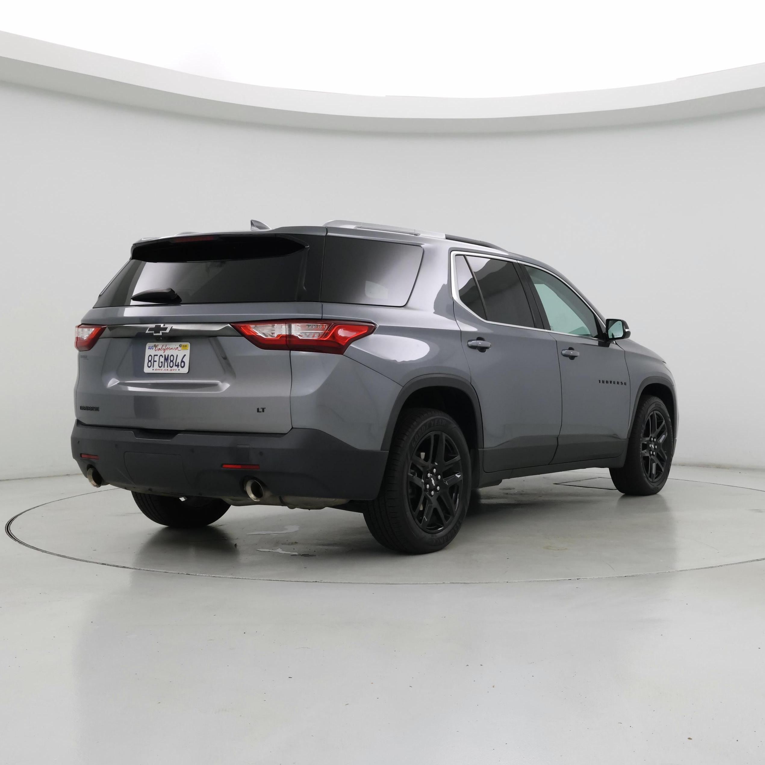 Thumbnail: 2018 Chevrolet Traverse - 8