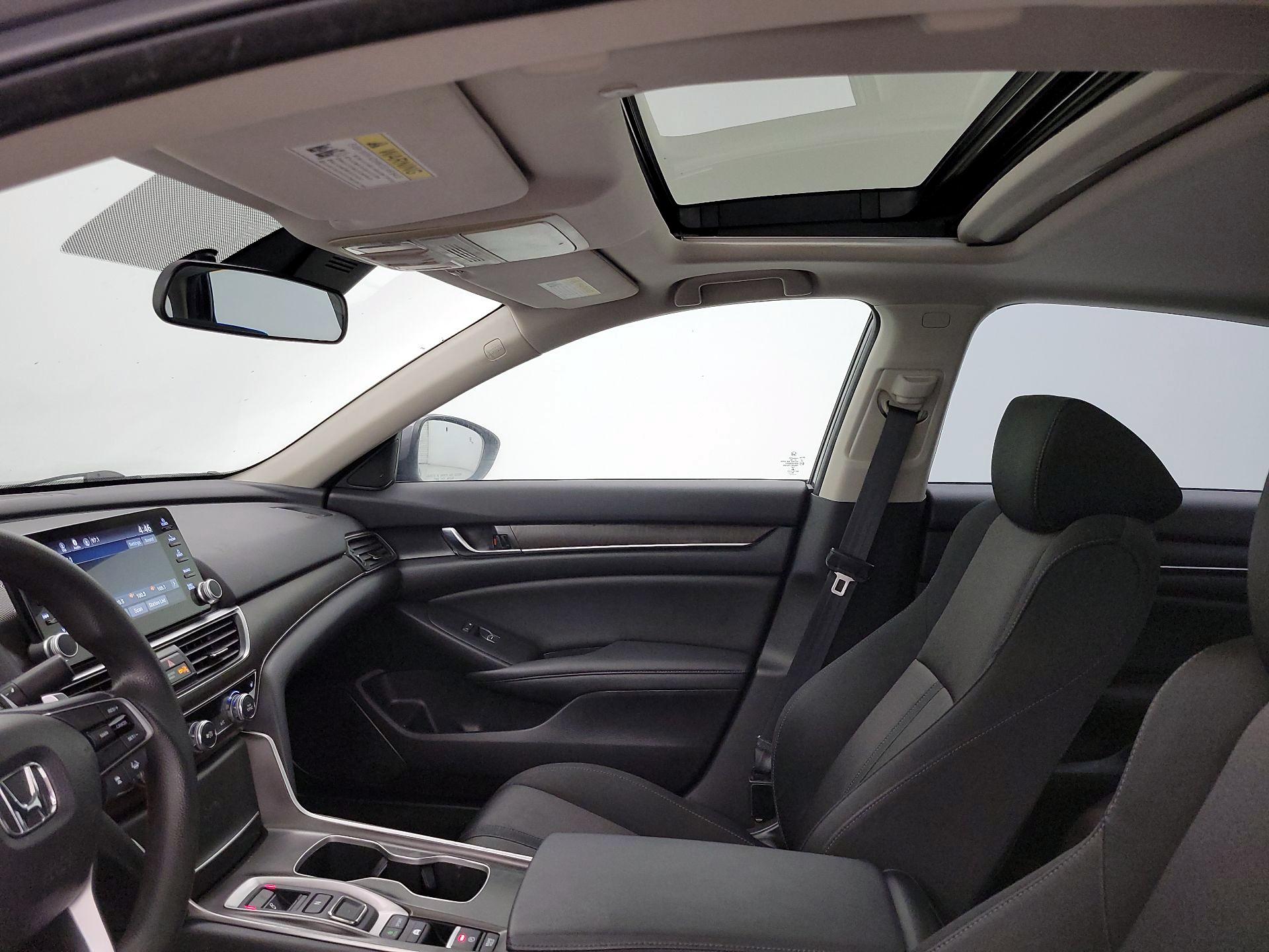 Thumbnail: 2019 Honda Accord - 19