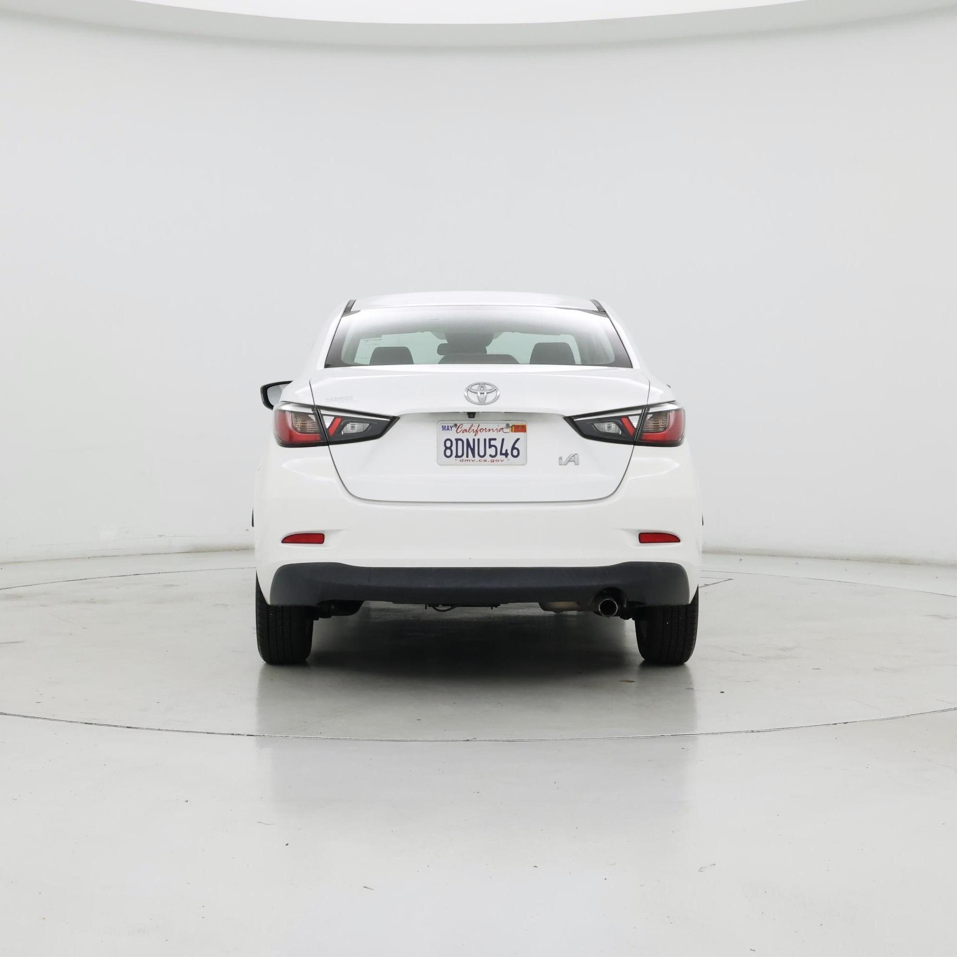 Thumbnail: 2018 Toyota Yaris iA - 6