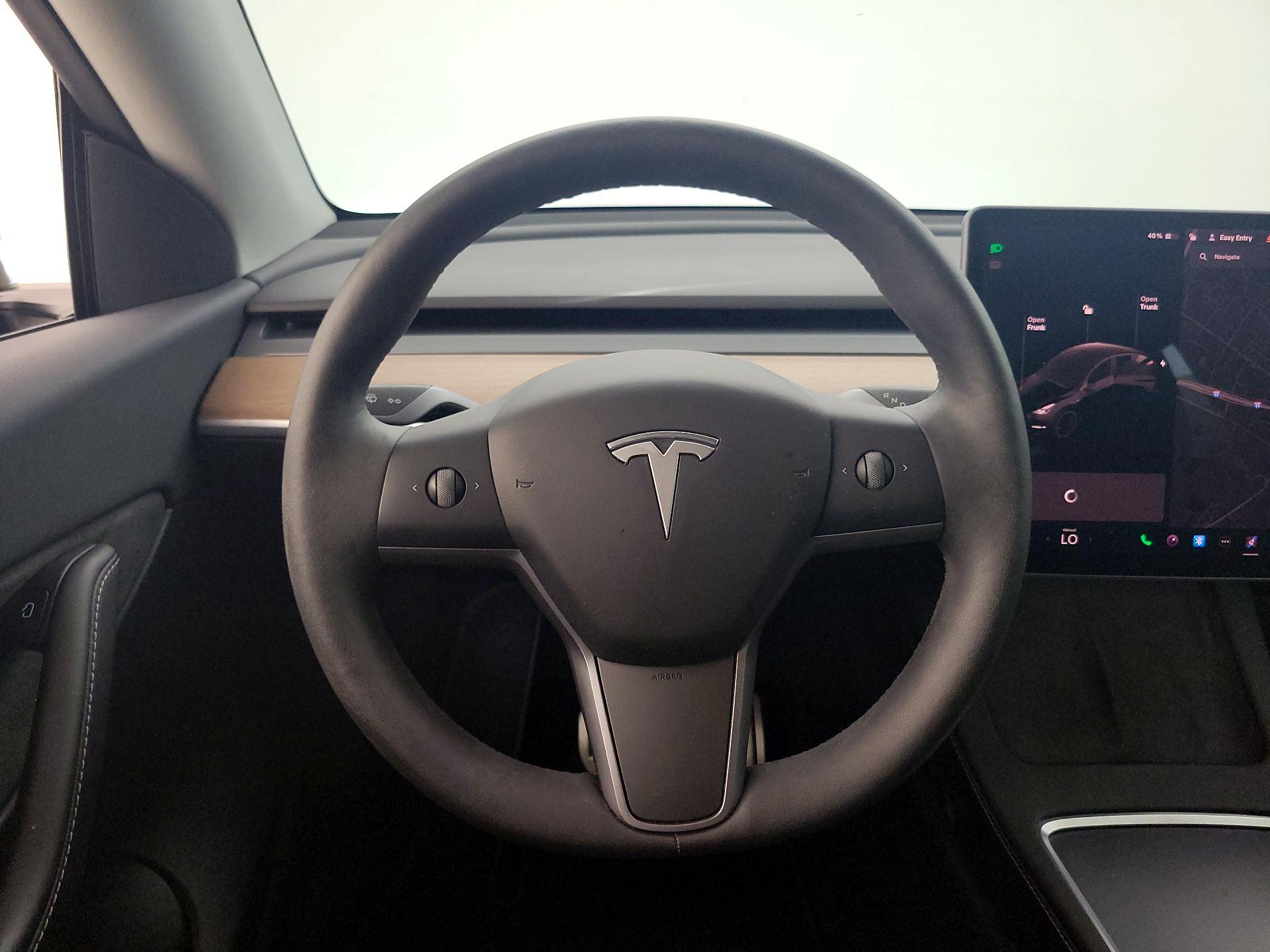 Thumbnail: 2022 Tesla Model Y - 10