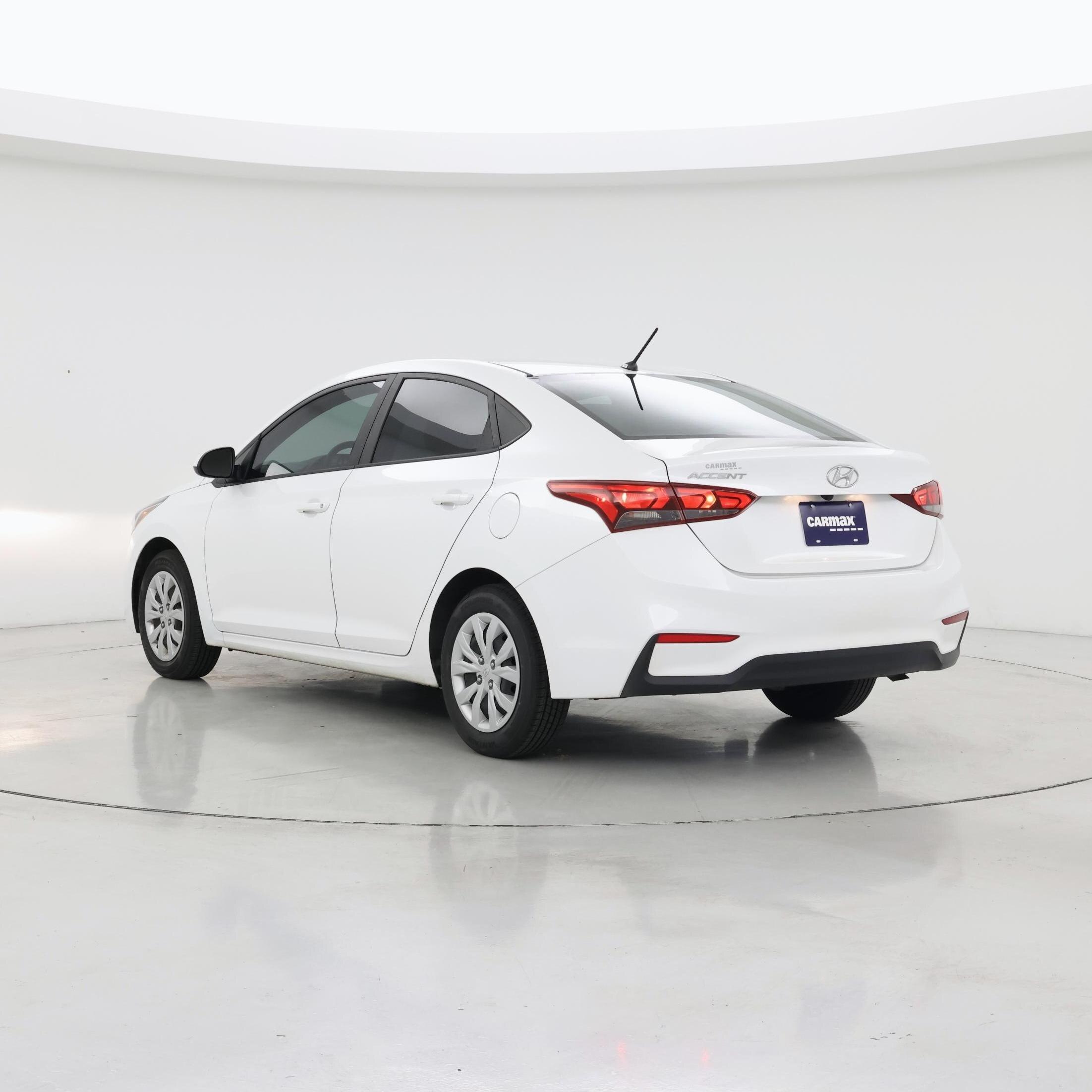 Thumbnail: 2022 Hyundai Accent - 2