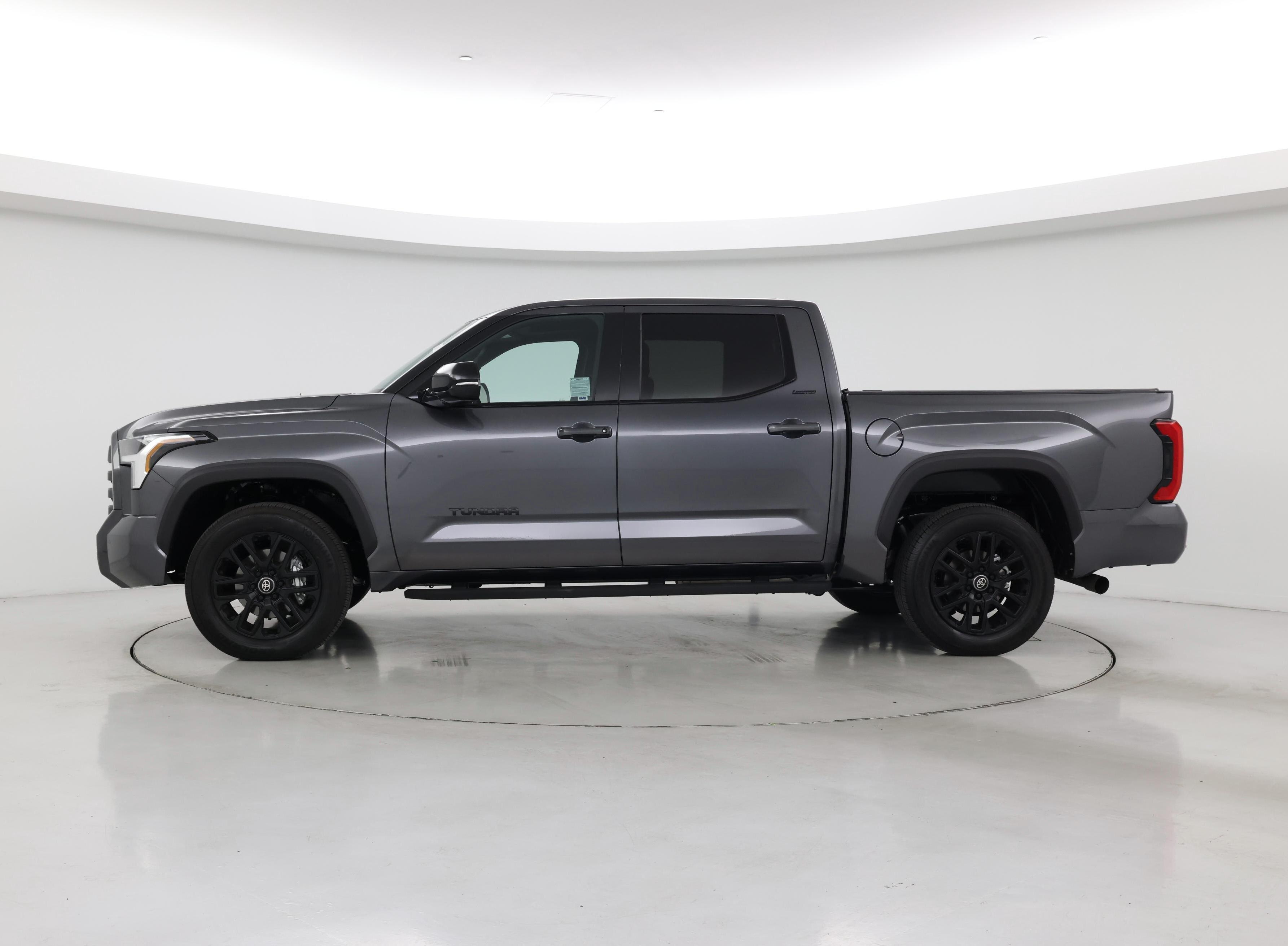 Thumbnail: 2025 Toyota Tundra - 3