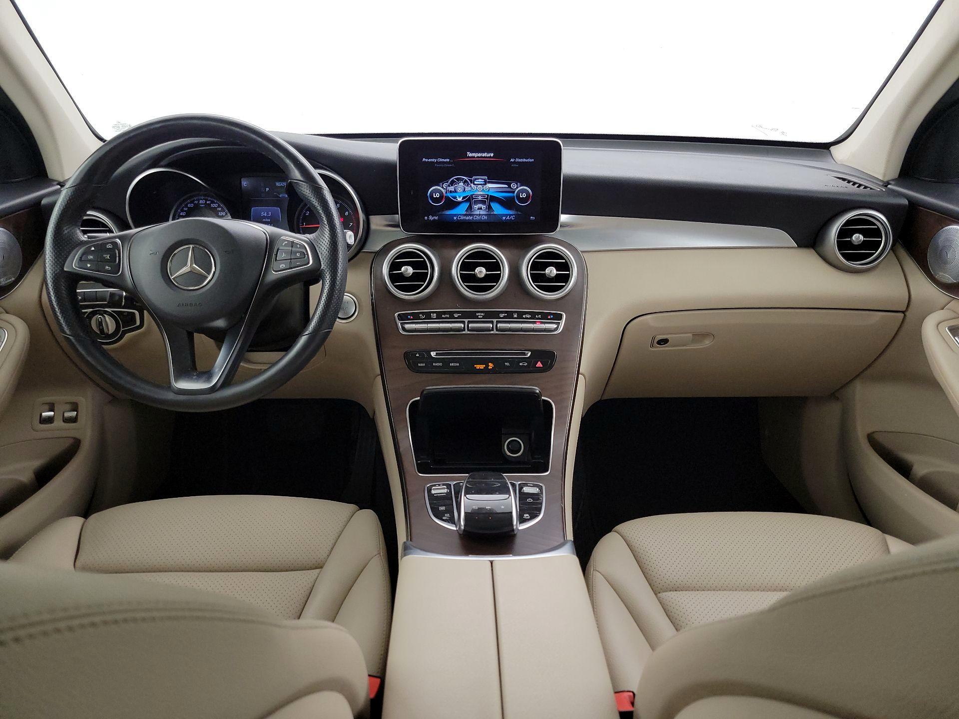 Thumbnail: 2019 Mercedes-Benz GLC - 9
