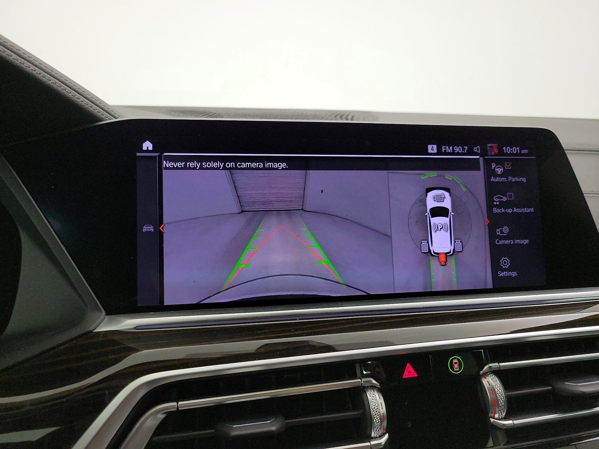 Thumbnail: 2021 BMW X5 - 15