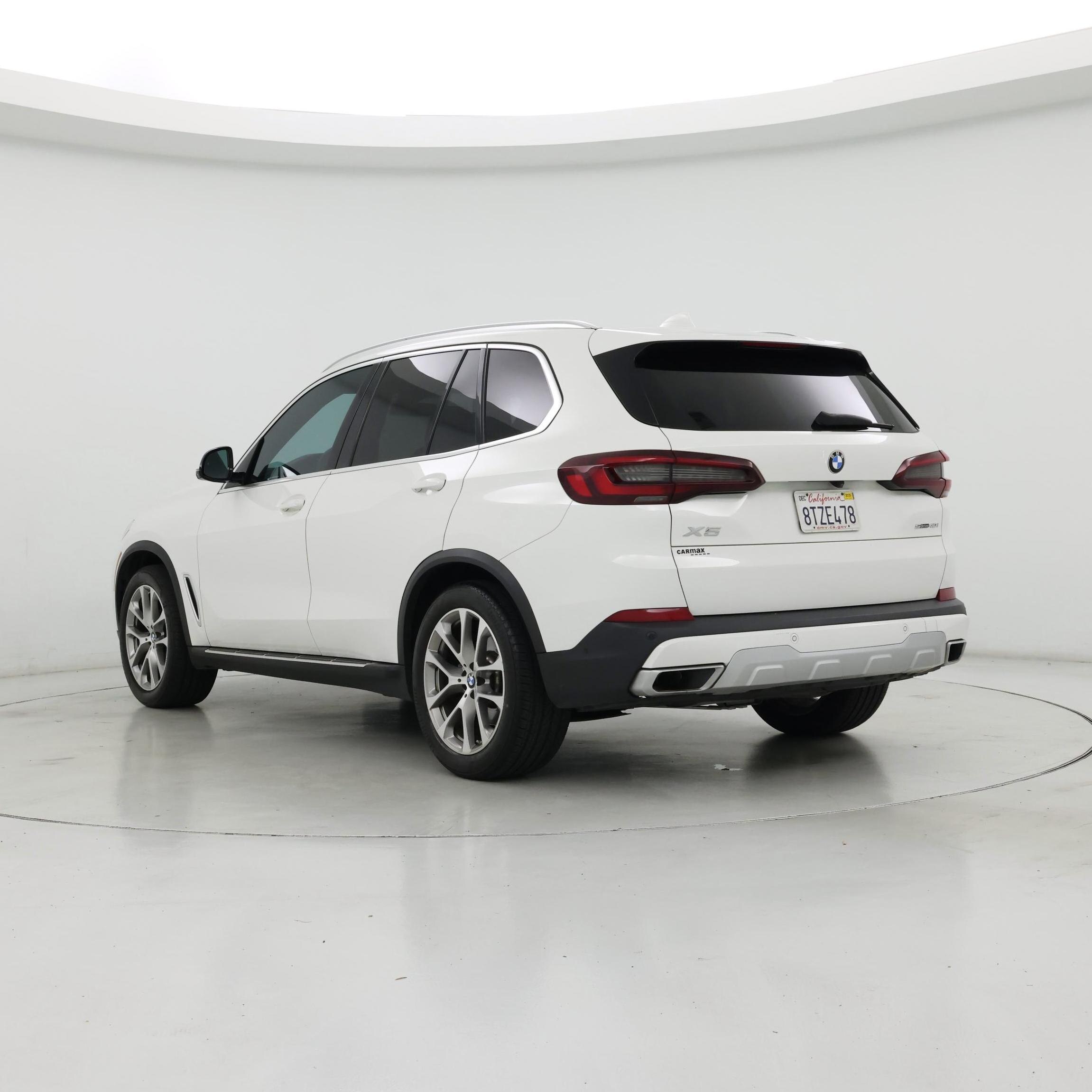Thumbnail: 2021 BMW X5 - 2