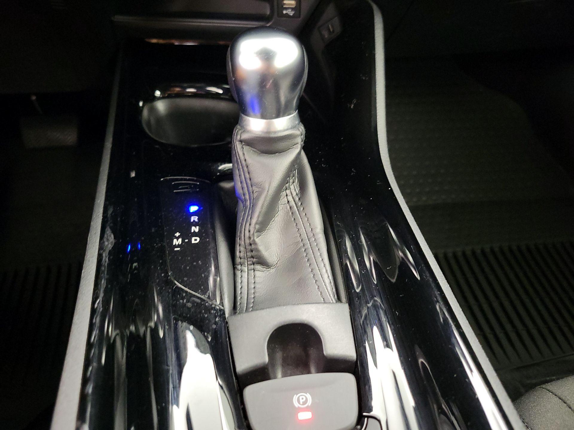Thumbnail: 2020 Toyota C-HR - 17