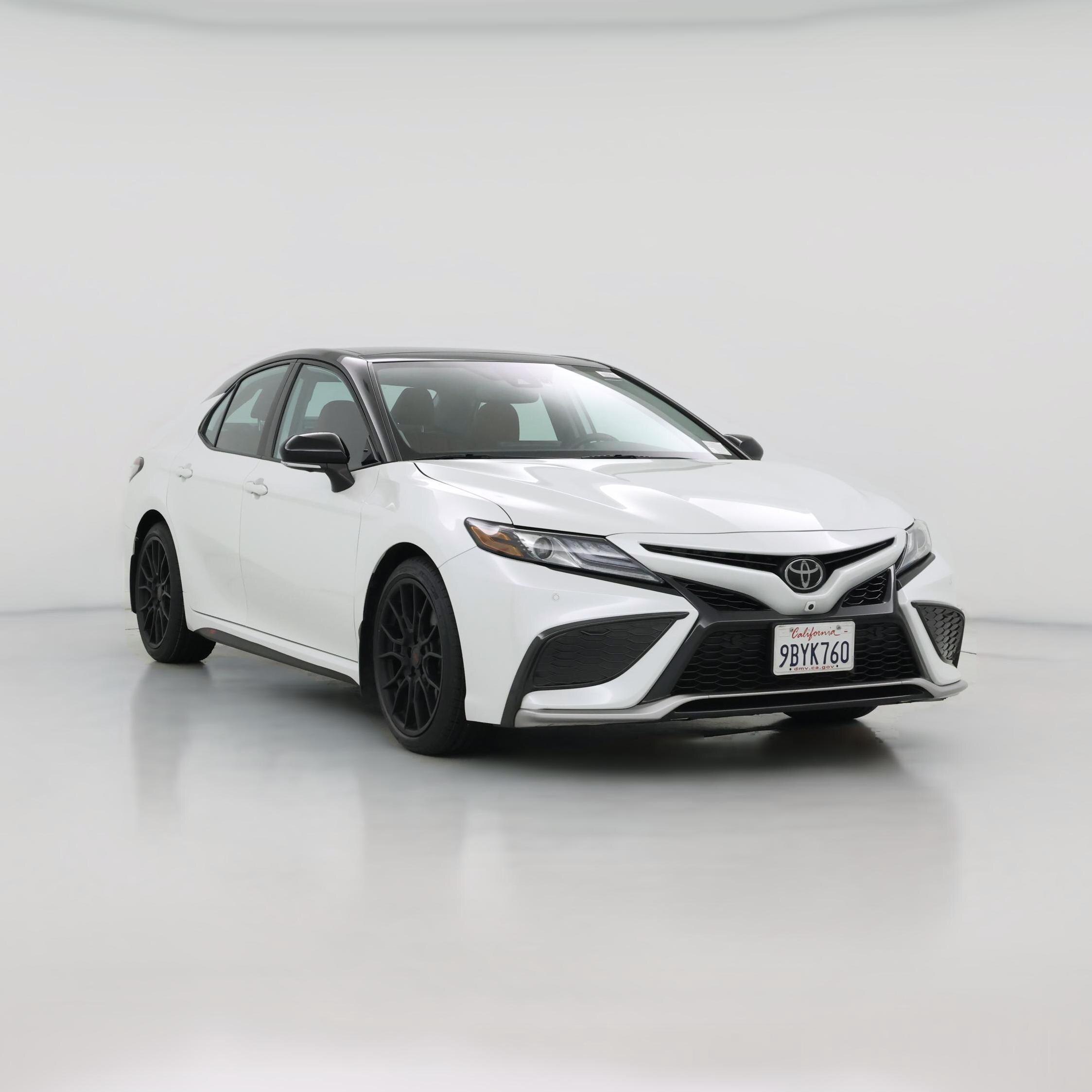 Thumbnail: 2022 Toyota Camry - 1