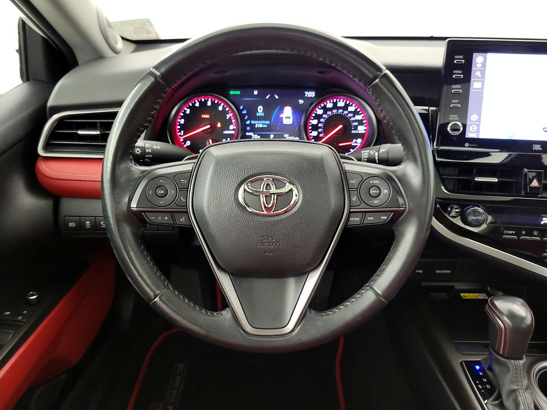 Thumbnail: 2022 Toyota Camry - 10