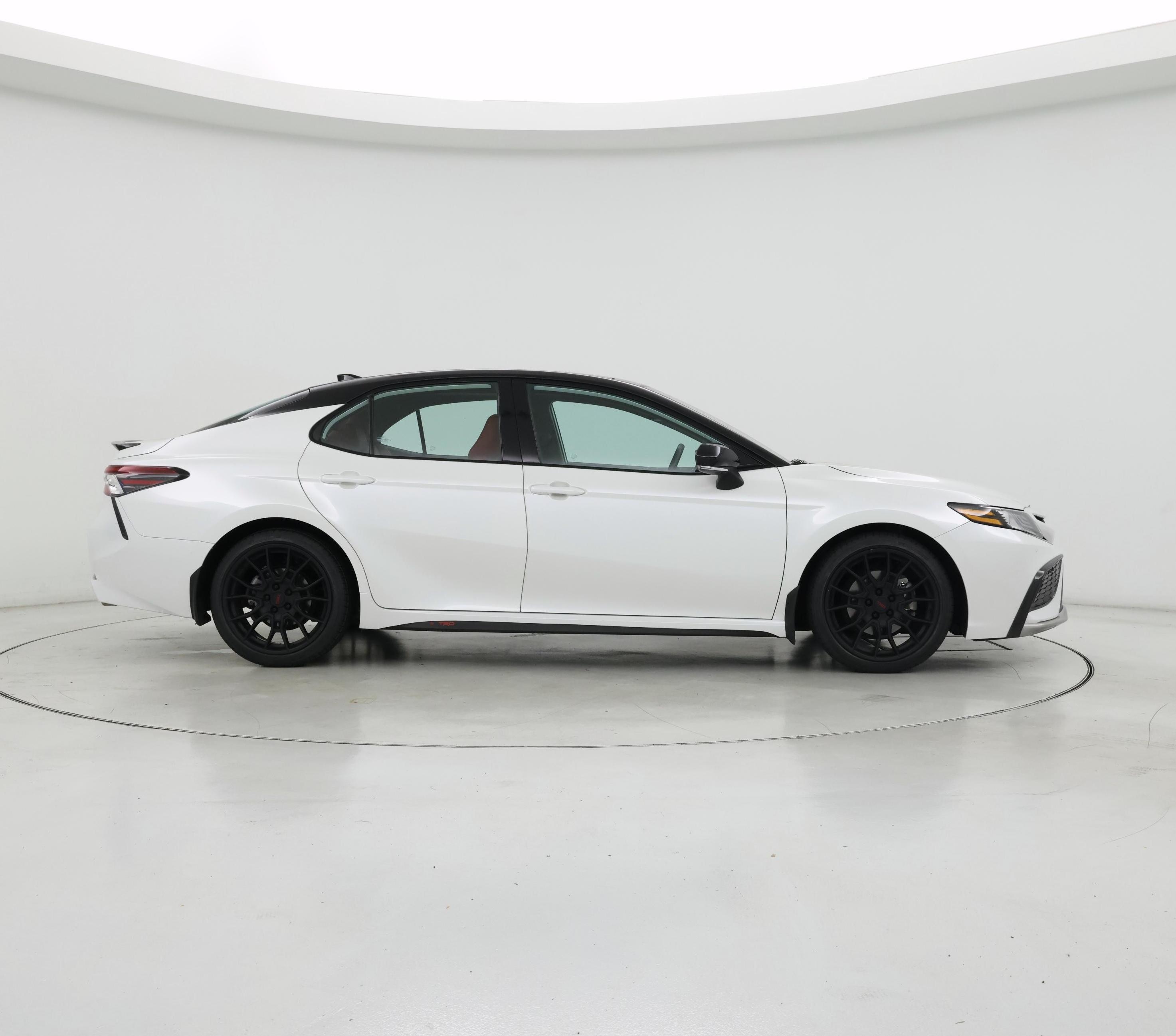 Thumbnail: 2022 Toyota Camry - 7