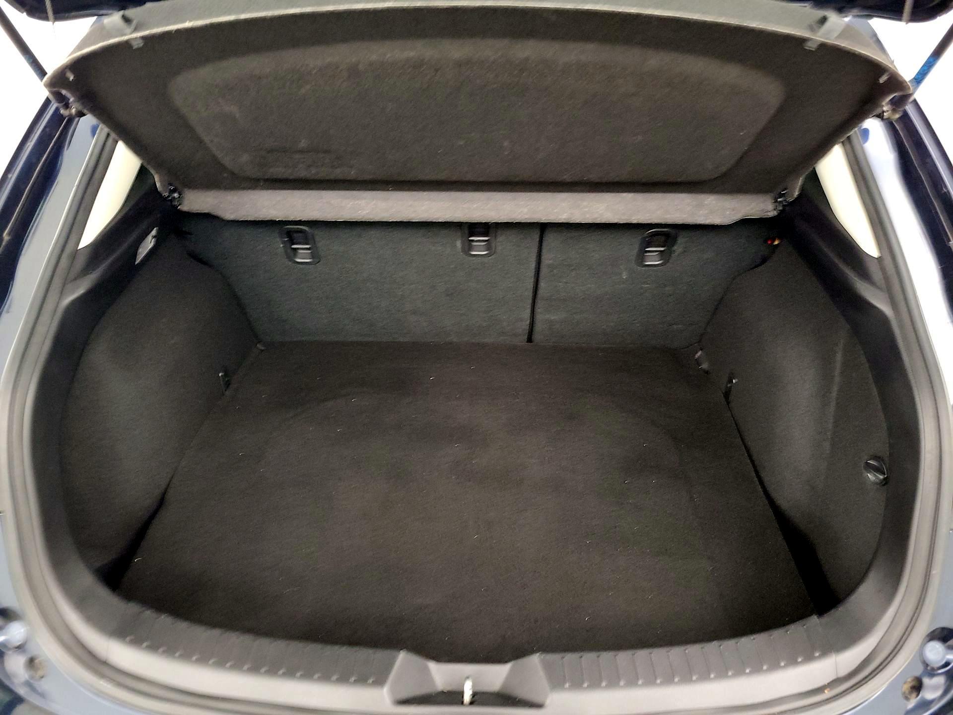 Thumbnail: 2018 Mazda Mazda3 - 20
