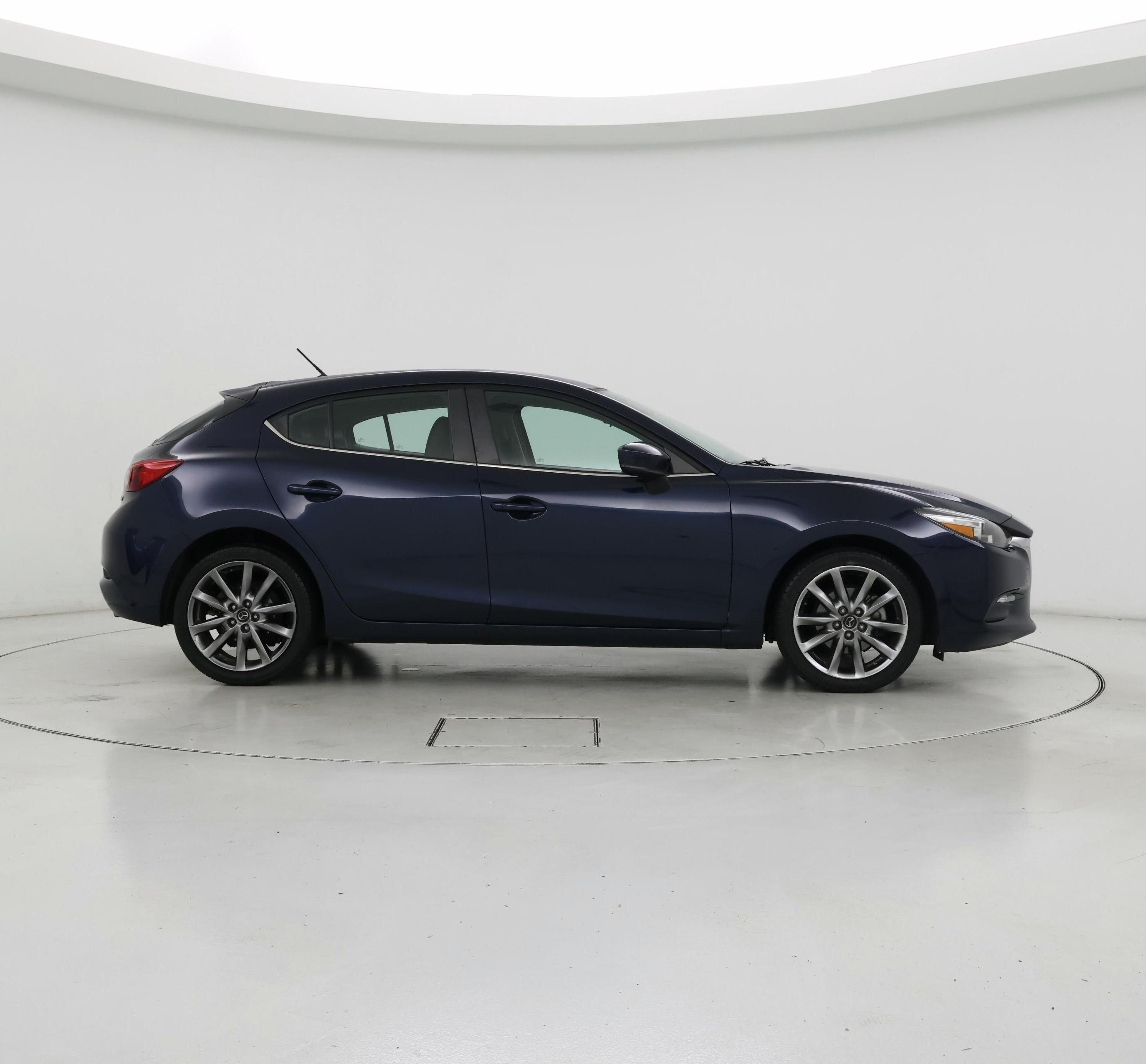 Thumbnail: 2018 Mazda Mazda3 - 7