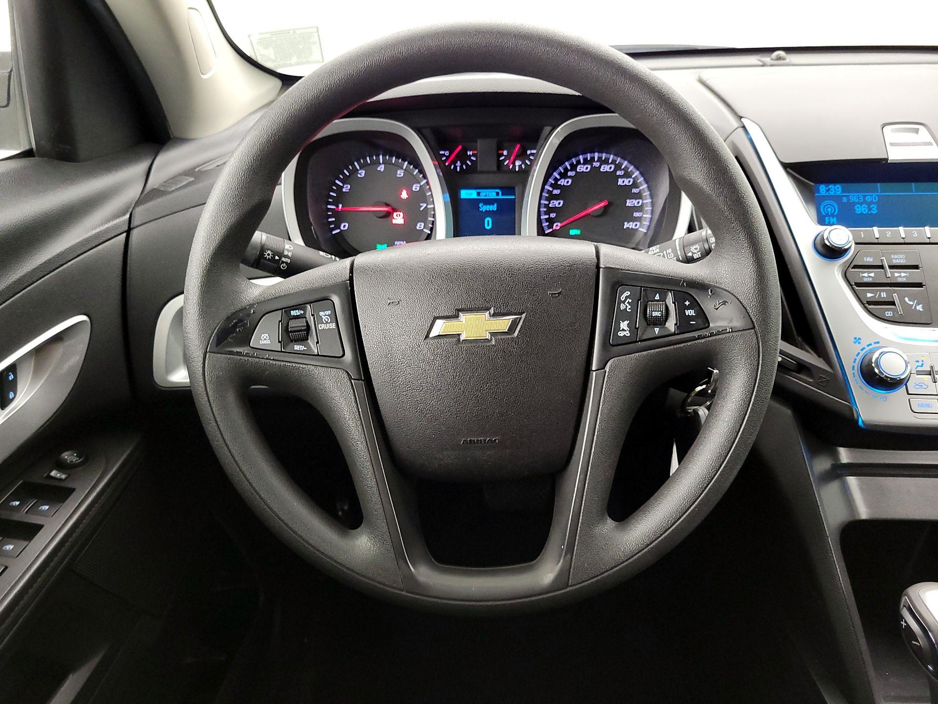 Thumbnail: 2015 Chevrolet Equinox - 10