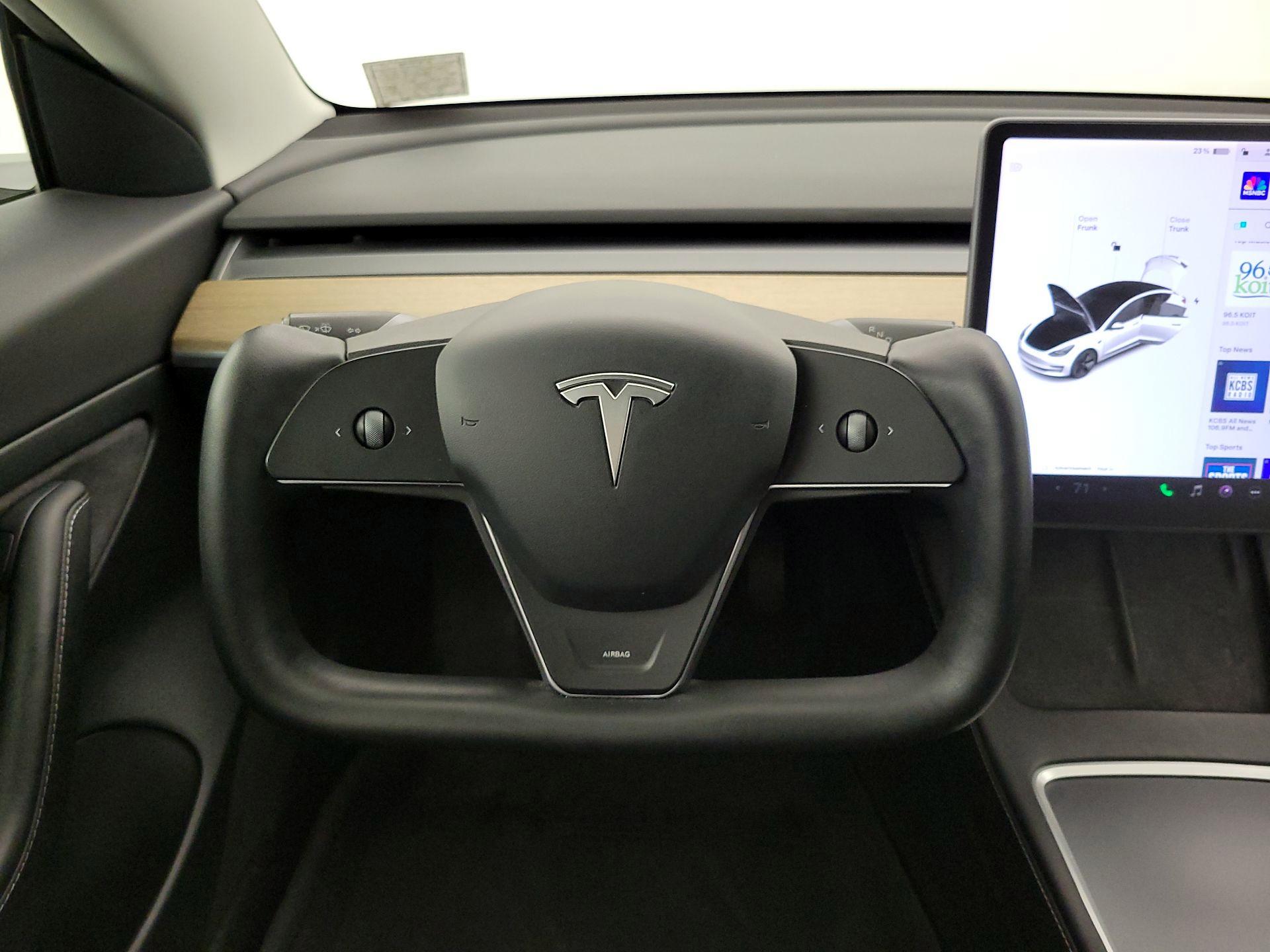 Thumbnail: 2021 Tesla Model 3 - 10