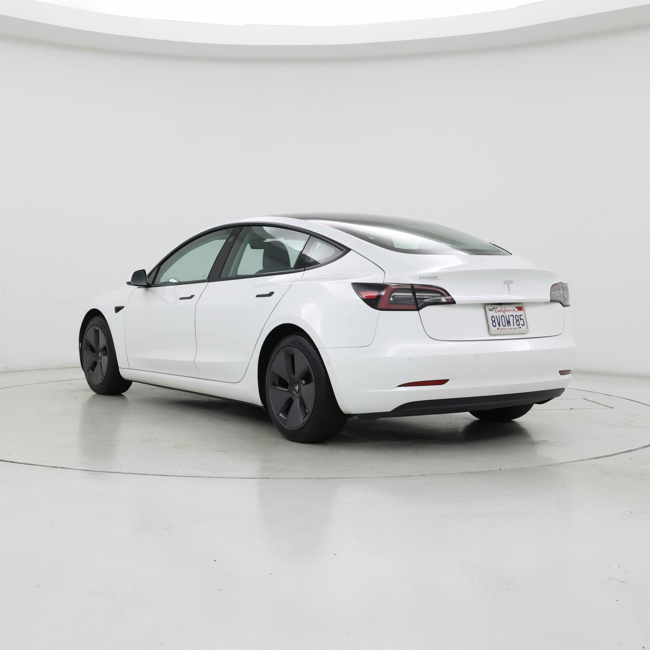 Thumbnail: 2021 Tesla Model 3 - 2
