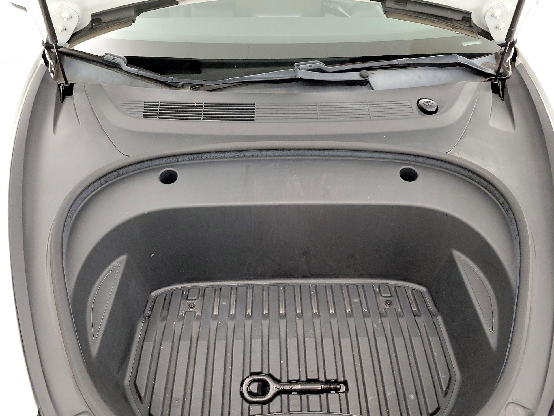 Thumbnail: 2021 Tesla Model 3 - 20