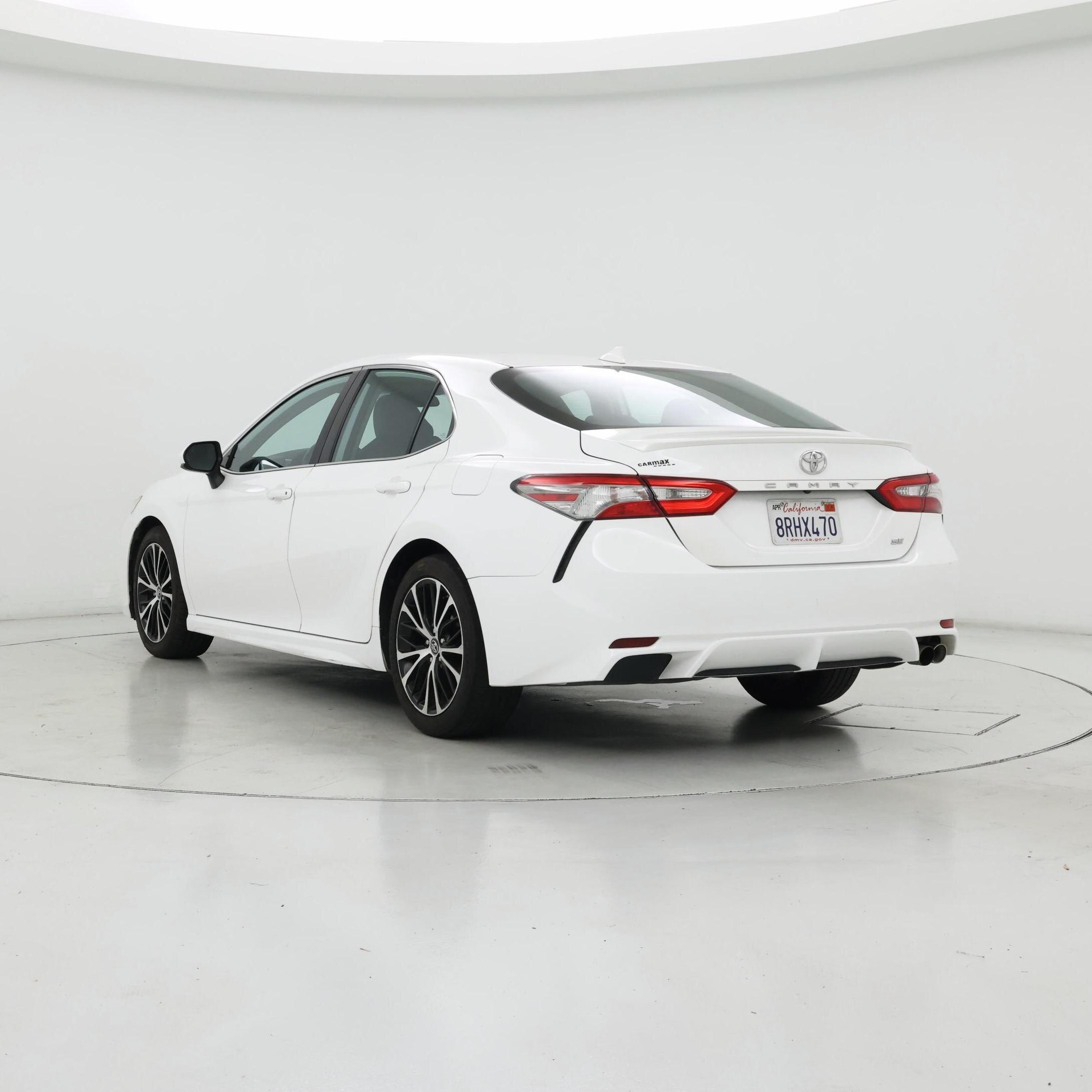 Thumbnail: 2019 Toyota Camry - 2
