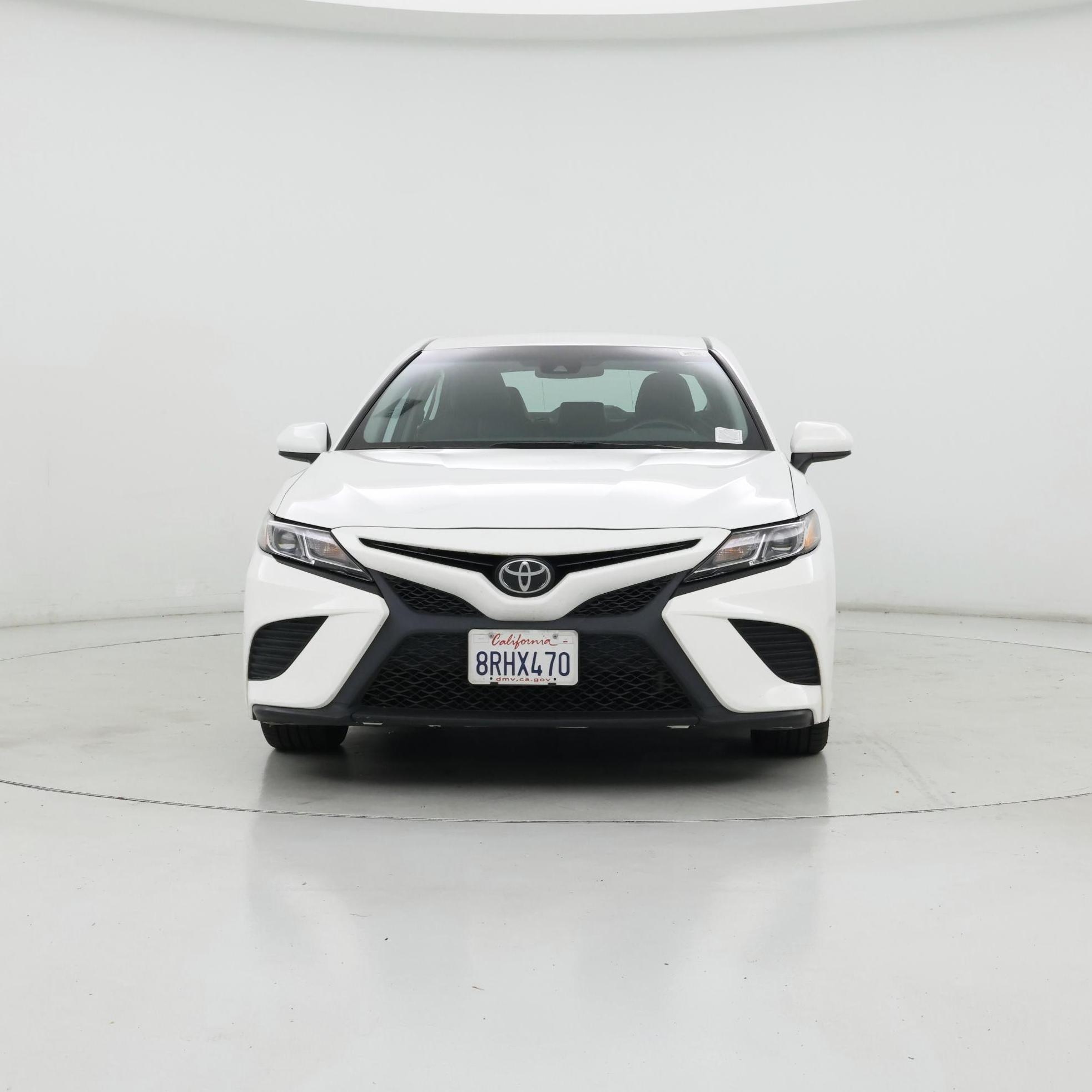 Thumbnail: 2019 Toyota Camry - 5
