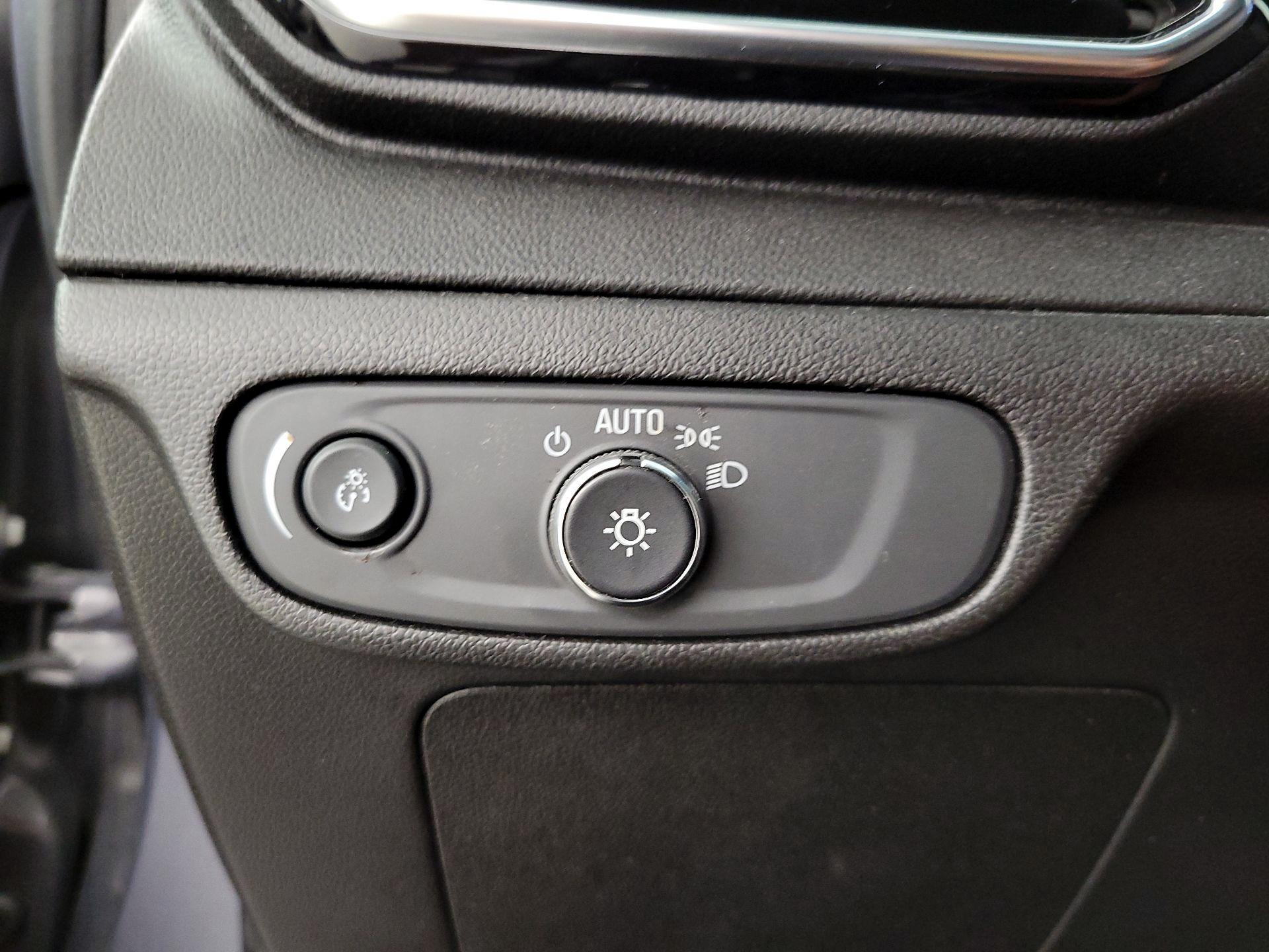 Thumbnail: 2023 Chevrolet Bolt EV - 13
