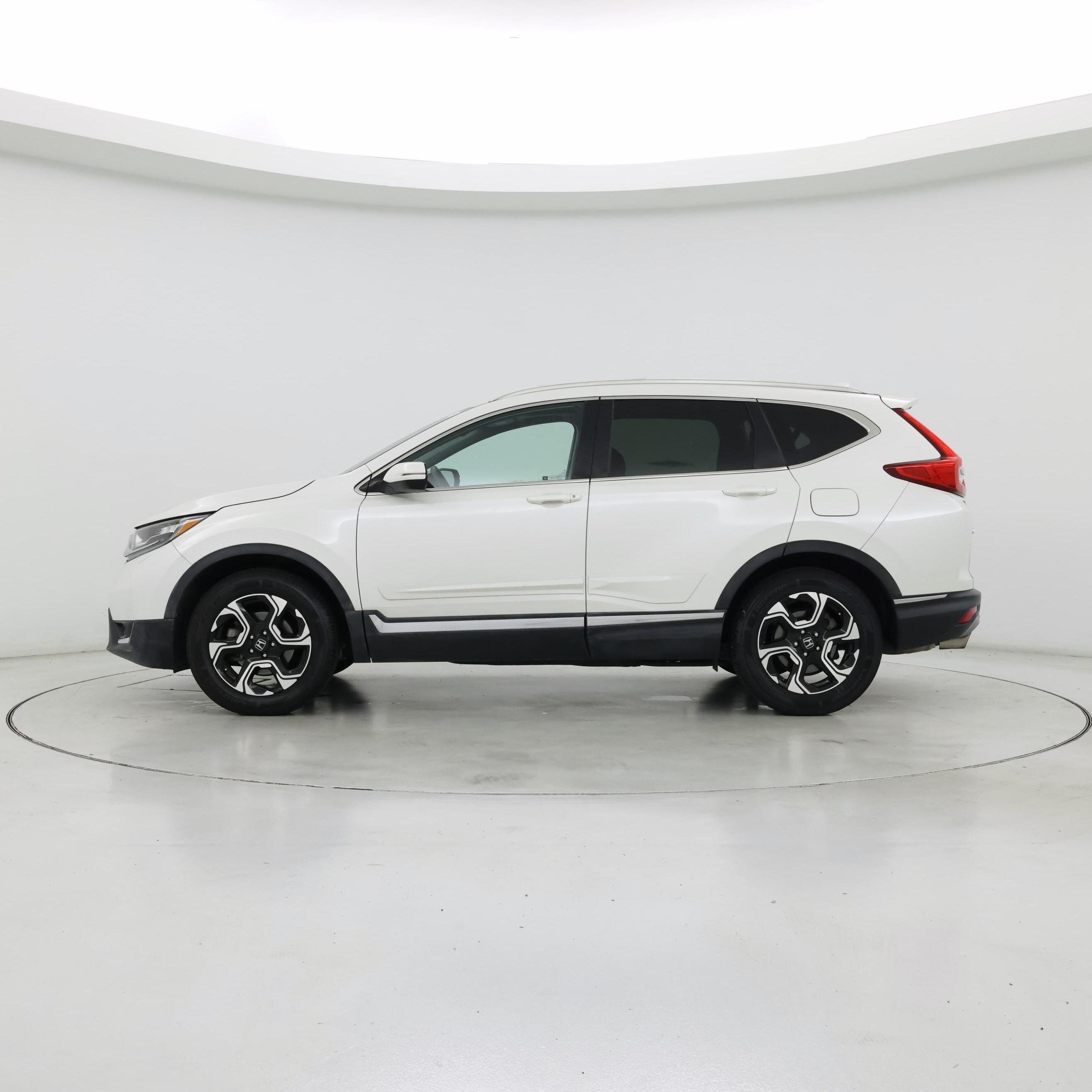 Thumbnail: 2017 Honda CR-V - 3