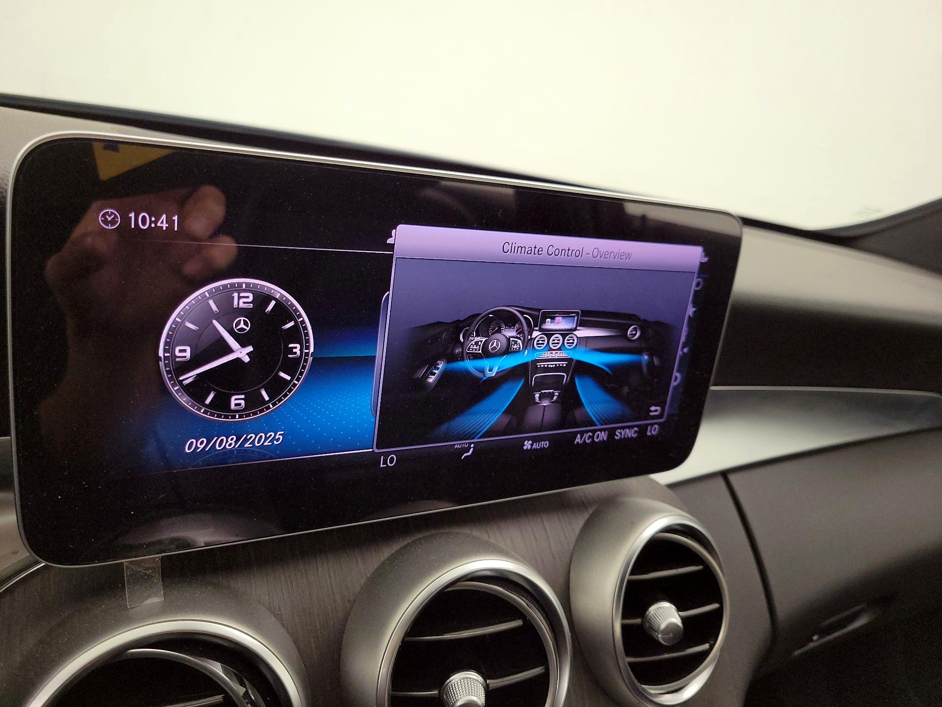 Thumbnail: 2020 Mercedes-Benz C-Class - 16